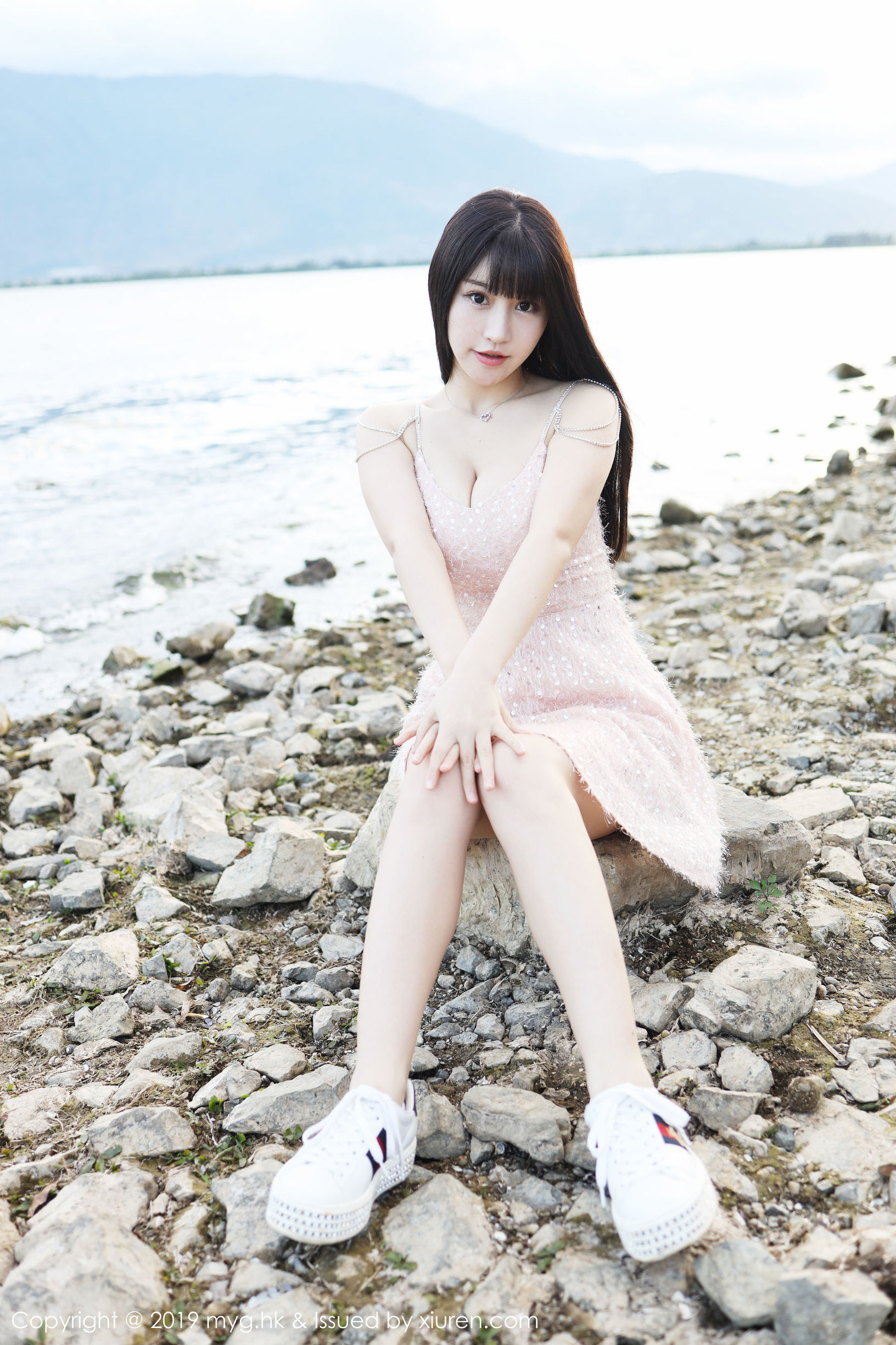 [美媛馆MyGirl] Vol.403 Flower朱可儿