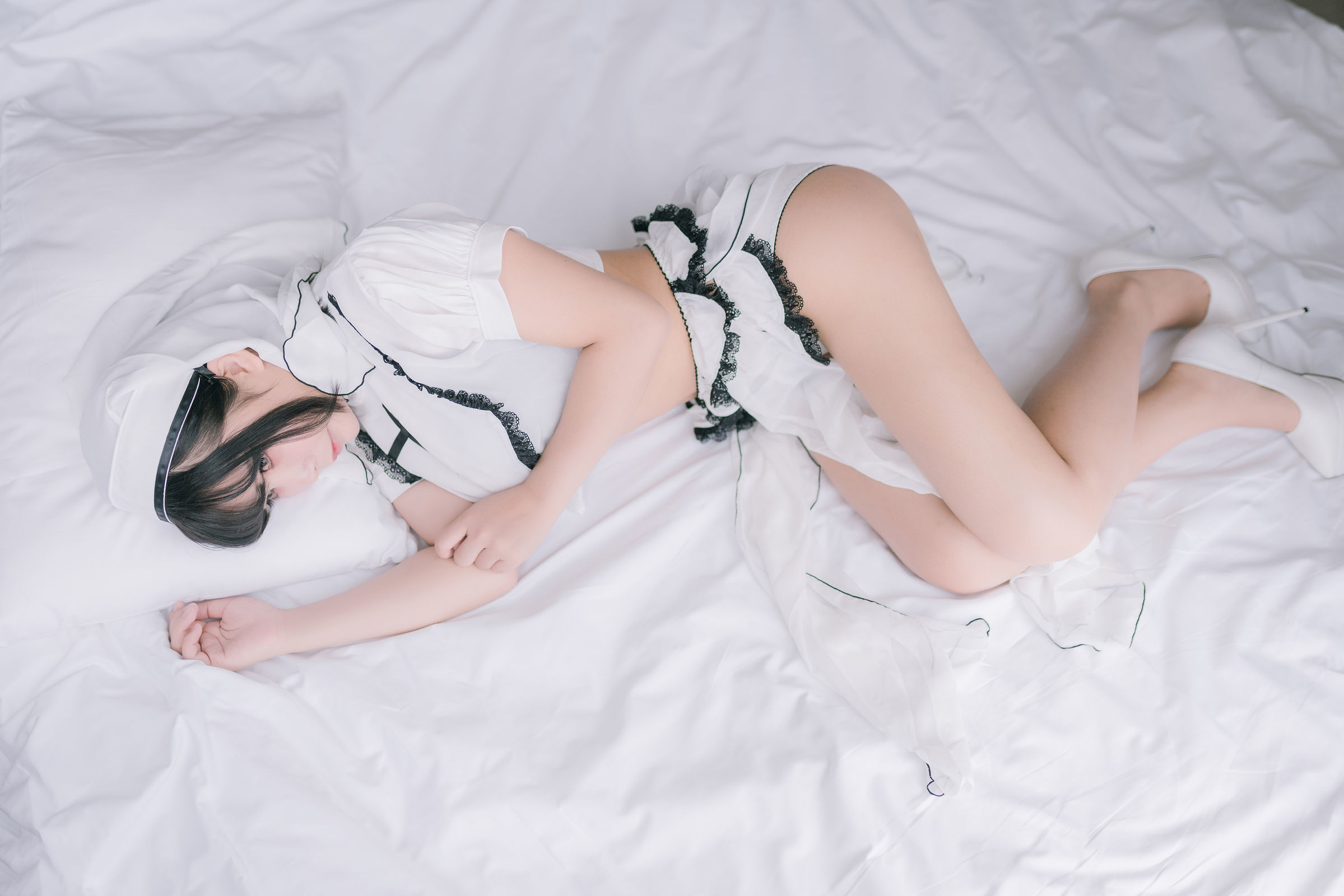  belle  COS] Cô gái 2D ôm đi Mozi aa - Nữ tu thuần trắng