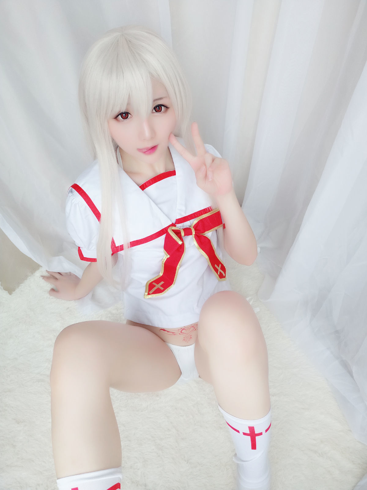 [萝莉COS] 星之迟迟 VOL.03 伊莉雅同人包