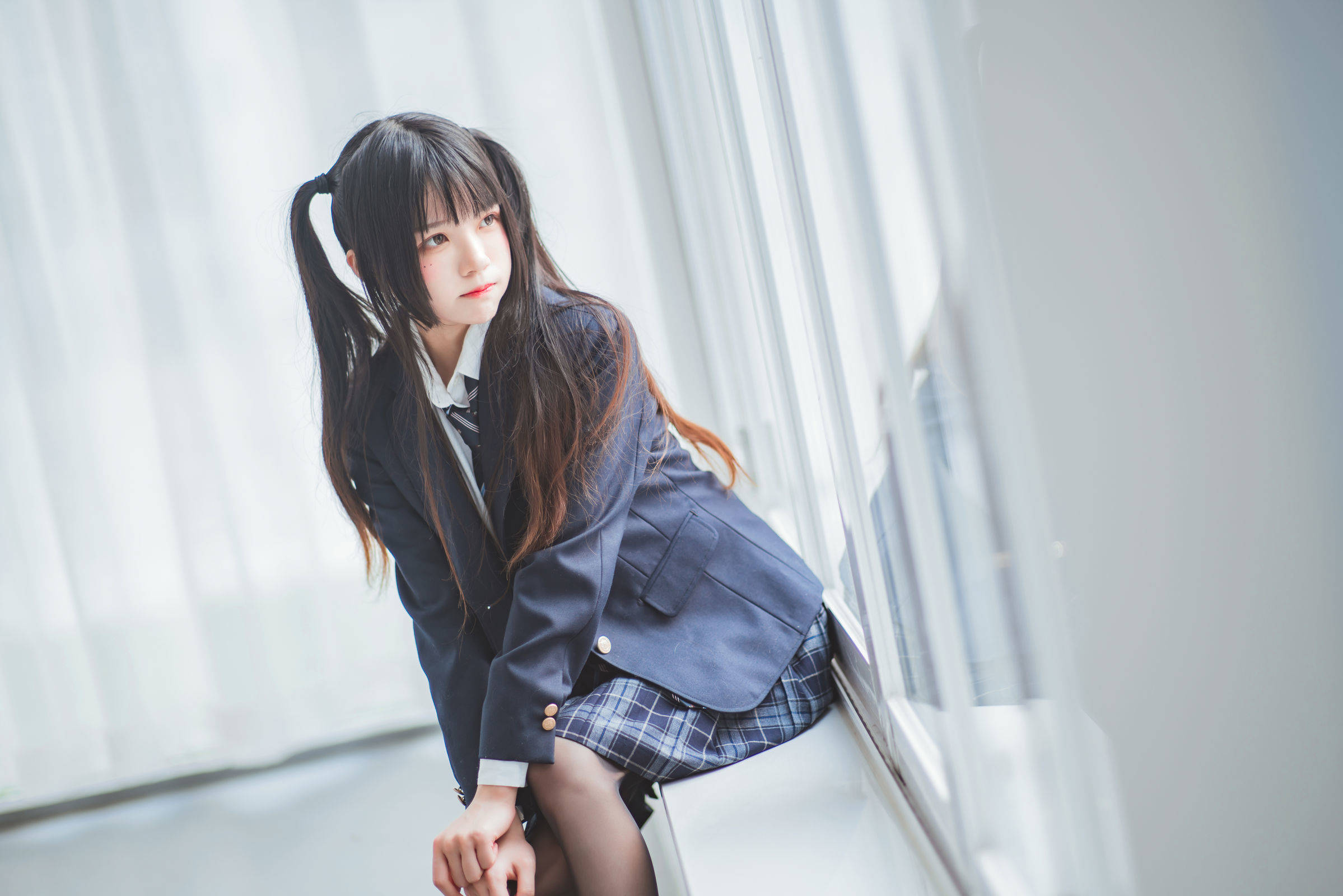蘿莉COS] 櫻桃喵 - 冬季制服絲秀