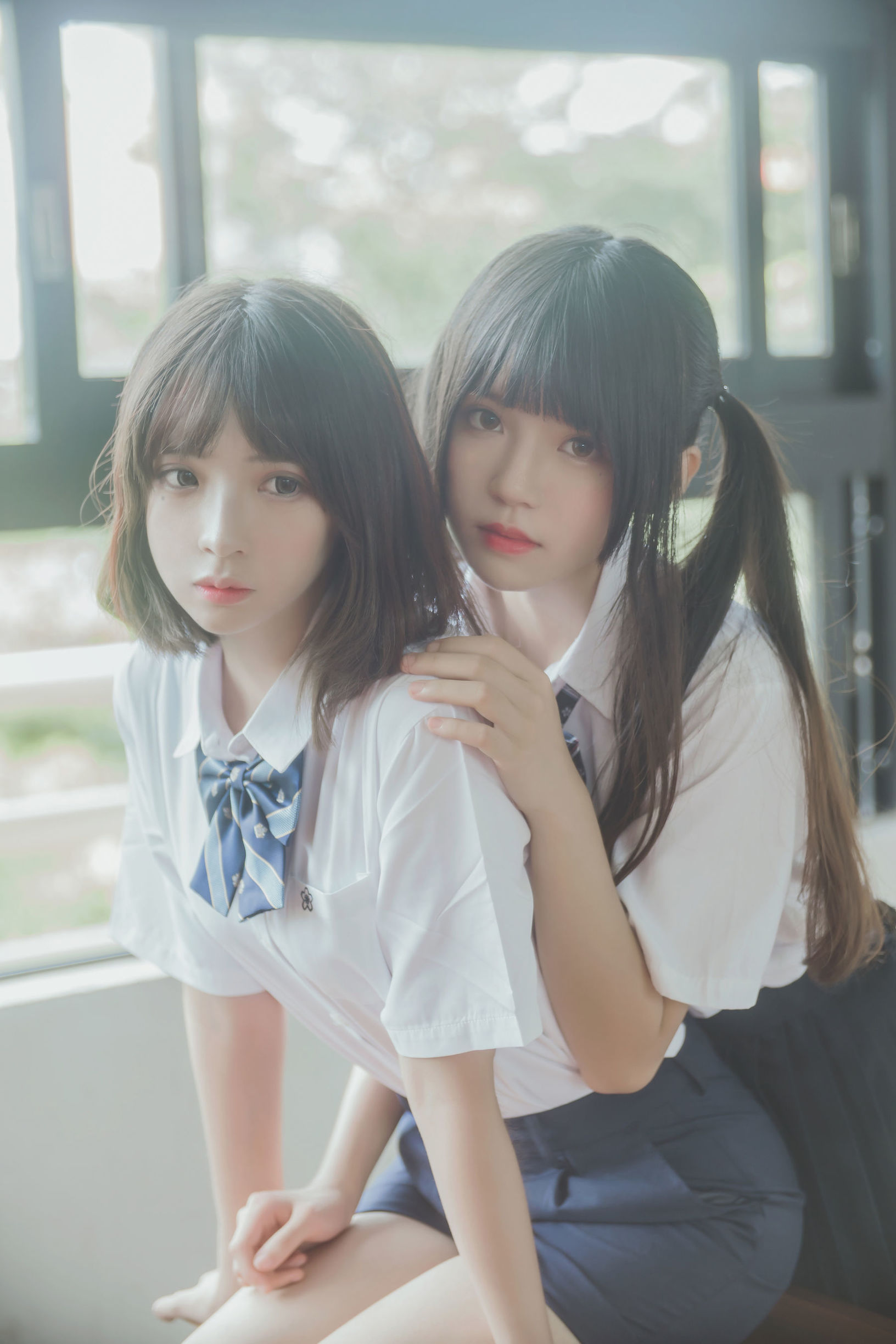 桜桃喵与疯猫ss JK百合 Cosplay