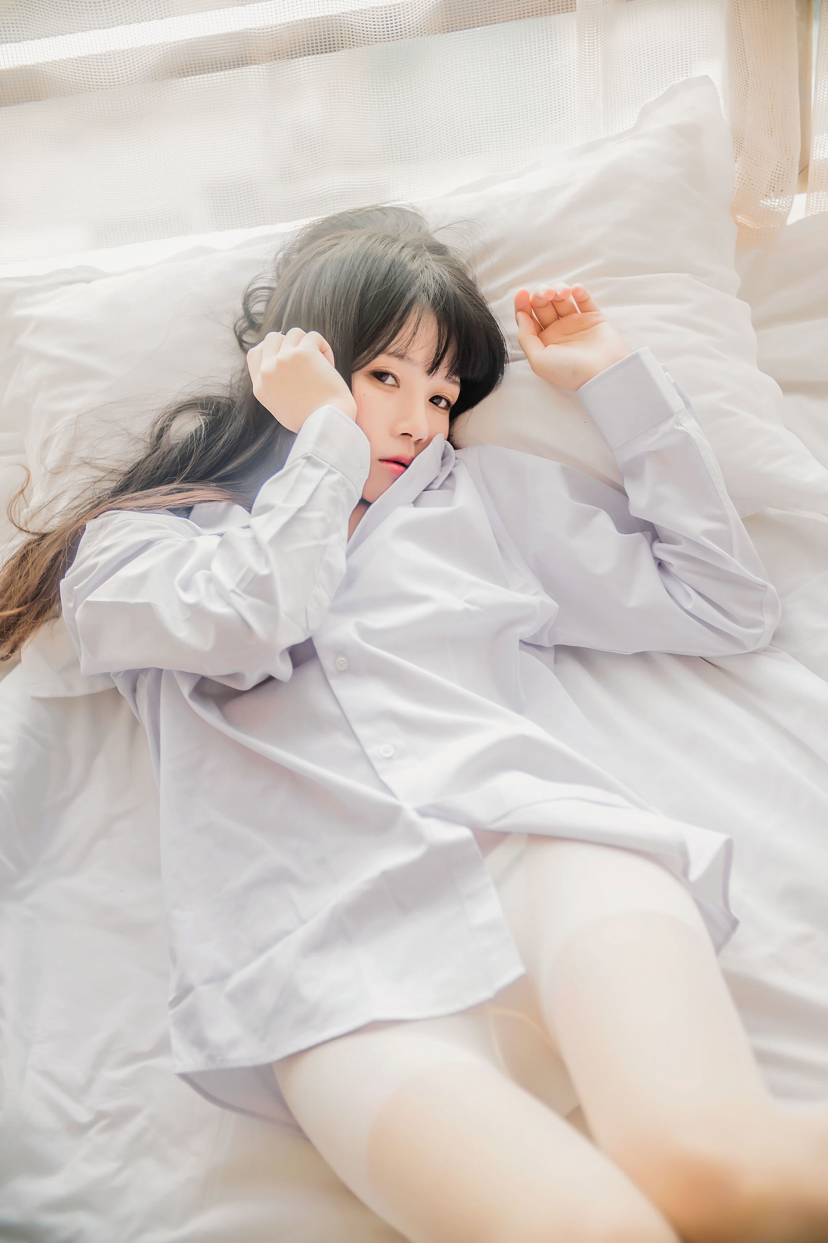  belle  Cosplay] Sakura Meow《Sakura Chưa Chín - Áo Sơ Mi Trắng Lan Tỏa》