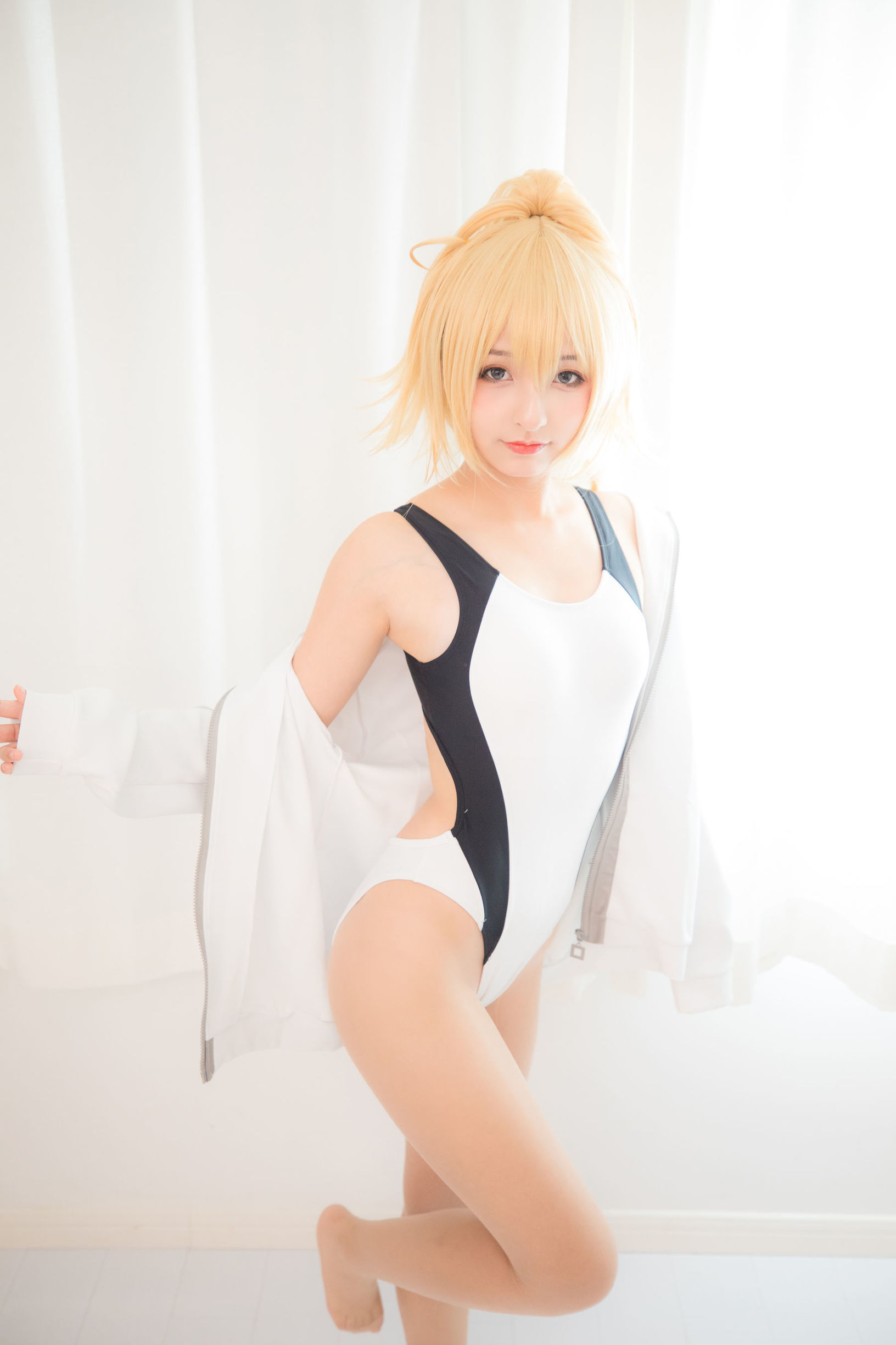  belle ta Cosplay] Kagurazaka Mafuyu Jeanne d'Arc Swimsuit