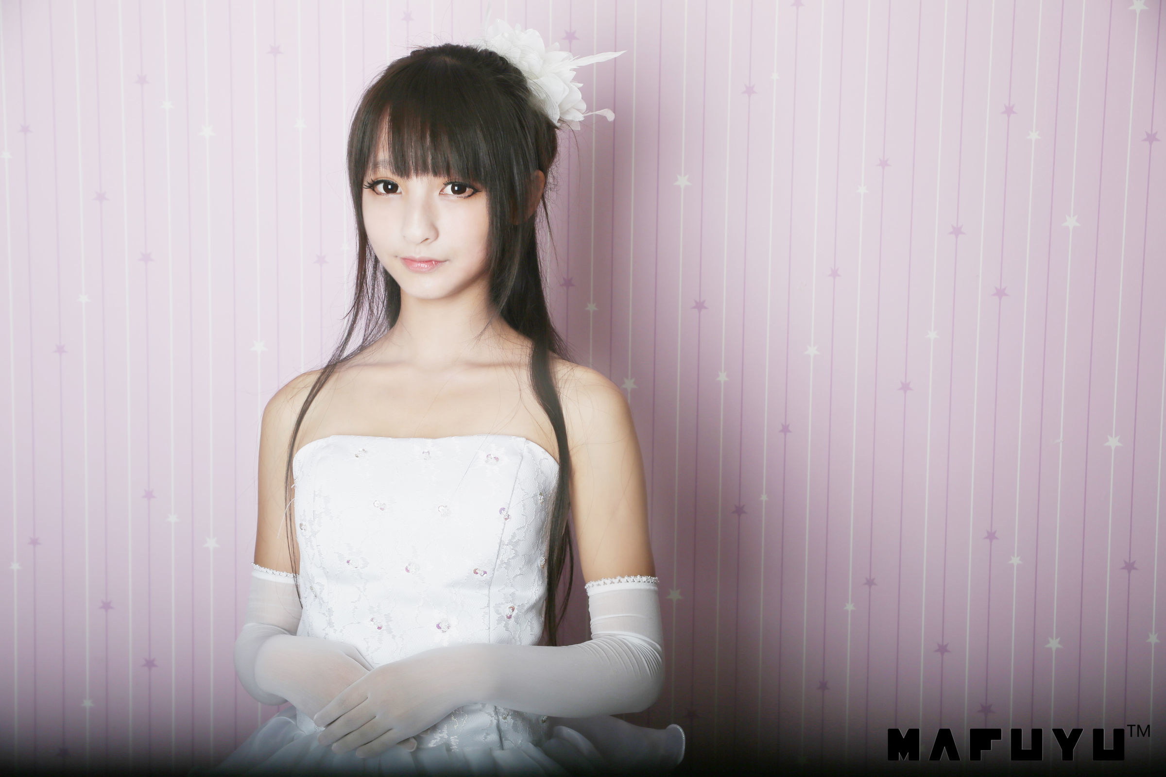  belle ta Cosplay] Kagura Ban Mafuyu Wedding Dress Series Photo Set