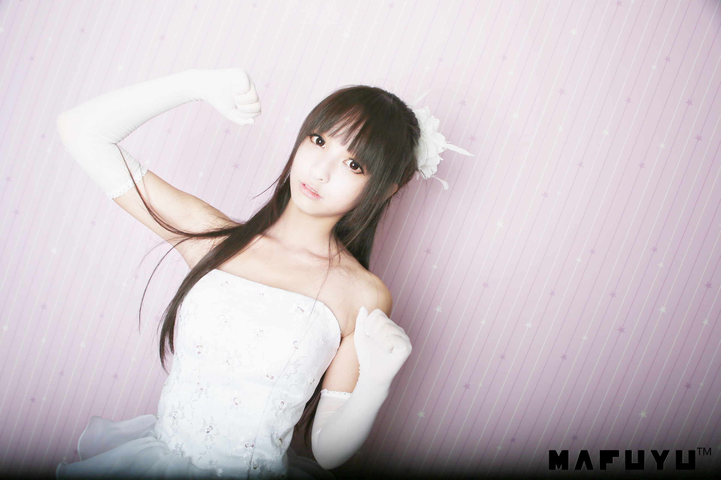 belle ta Cosplay] Kagura Ban Mafuyu Wedding Dress Series Photo Set