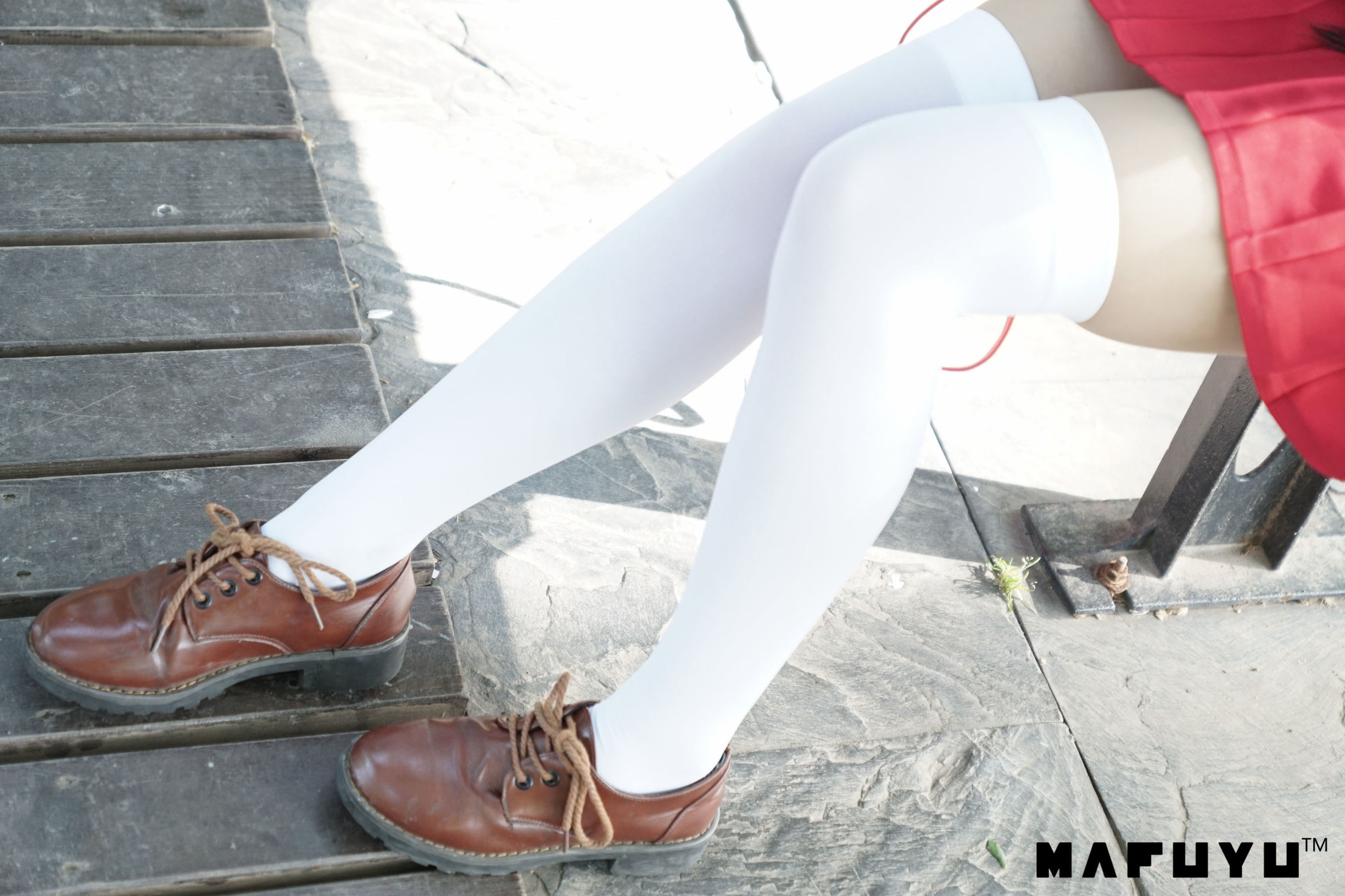  belle ta COS] Kagura Ban Mafuyu - Series ảnh về cô gái, thiên nhiên và tất trắng bộ ảnh