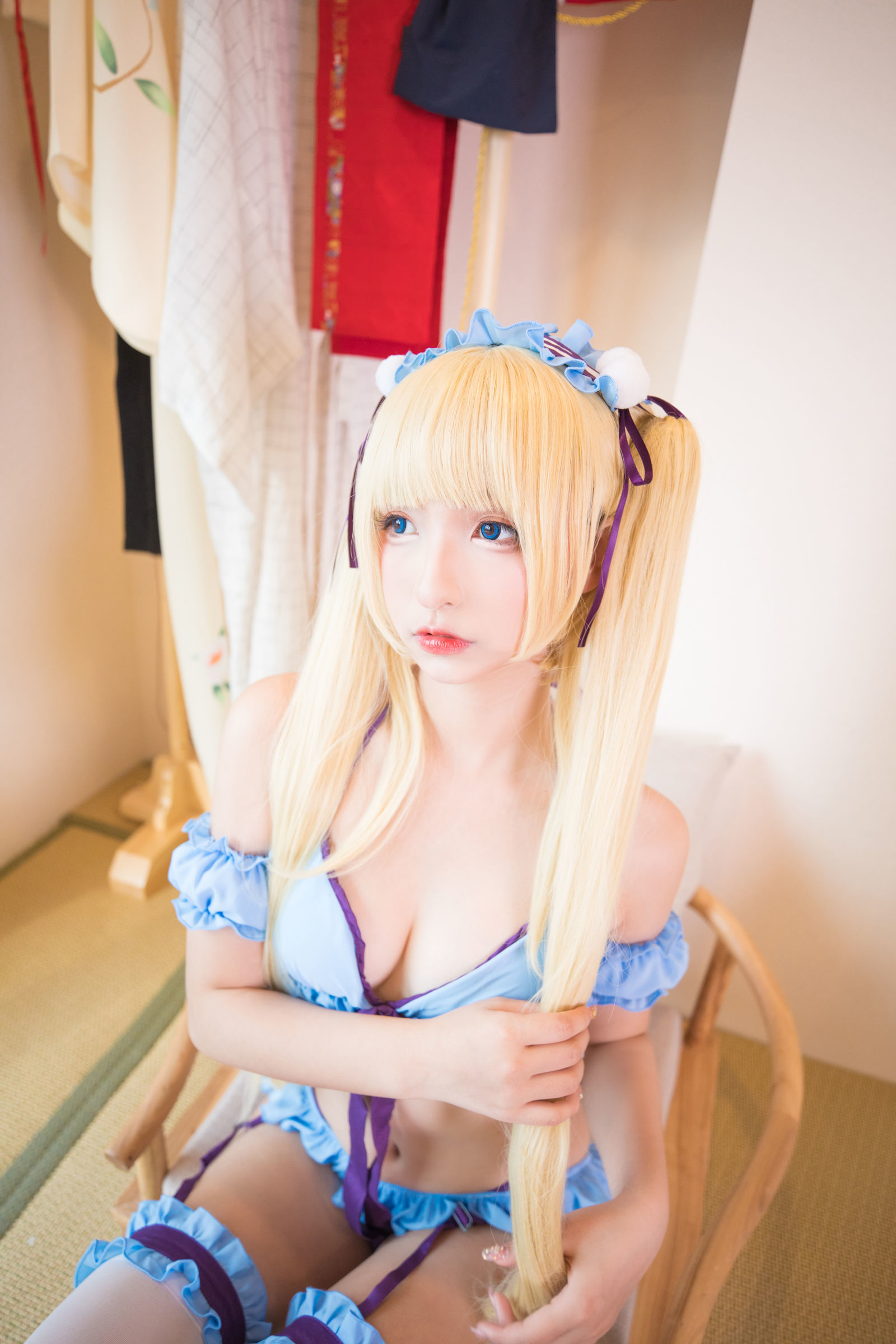 [萝莉COS] 神楽板真冬 恋人以上