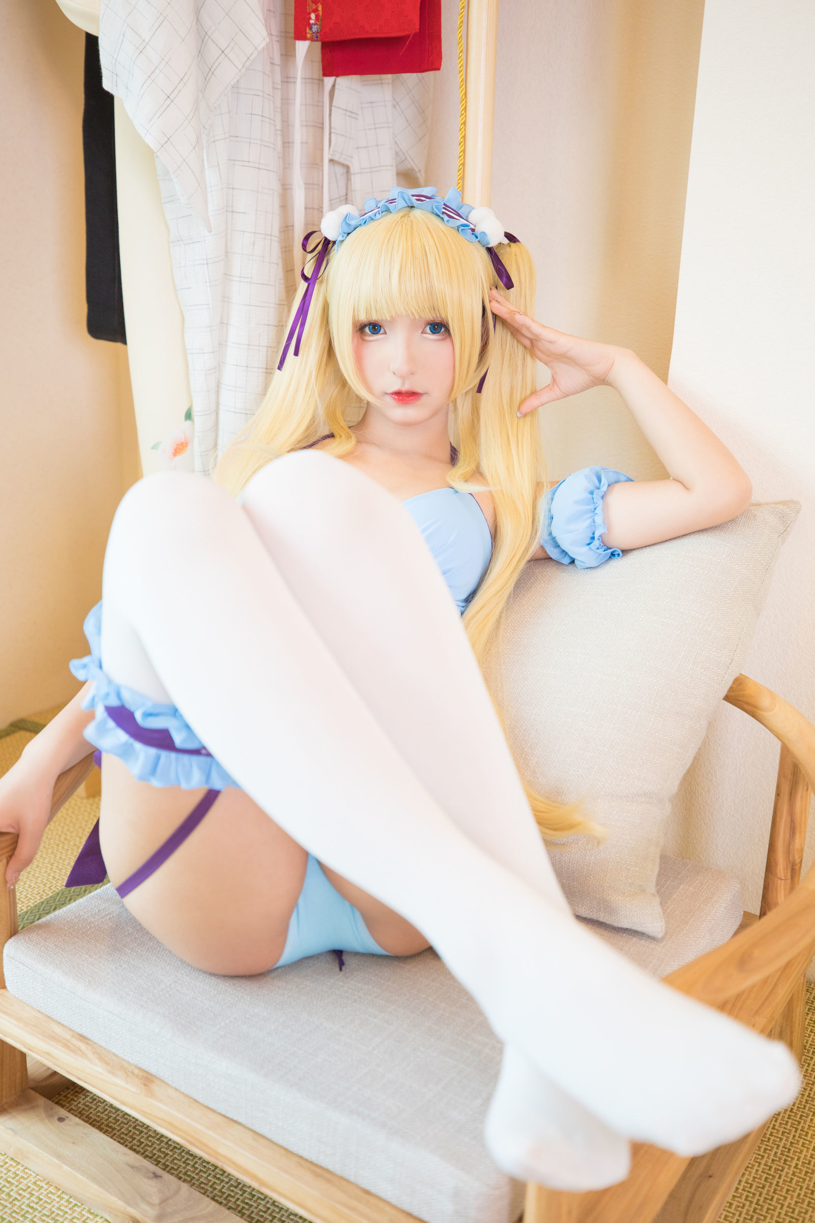 [萝莉COS] 神楽板真冬 恋人以上