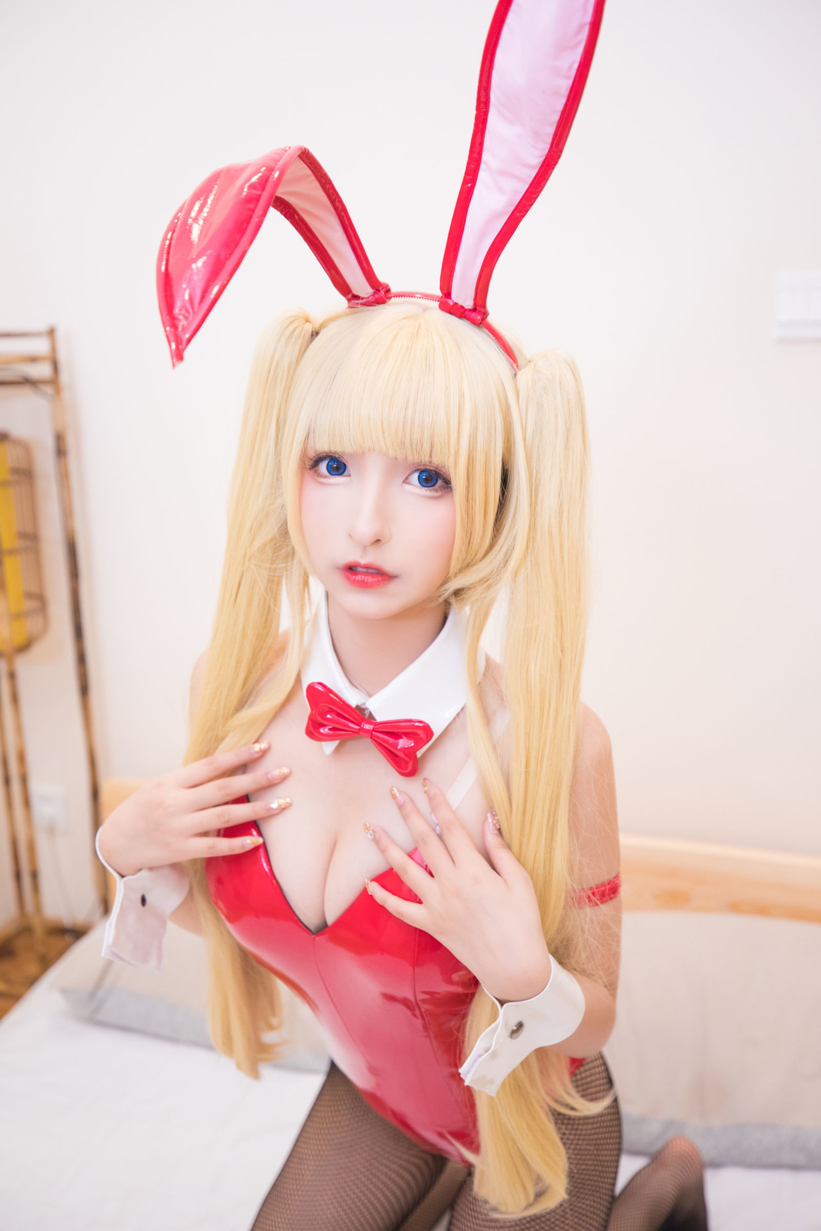 [萝莉COS] 神楽板真冬 恋人以上