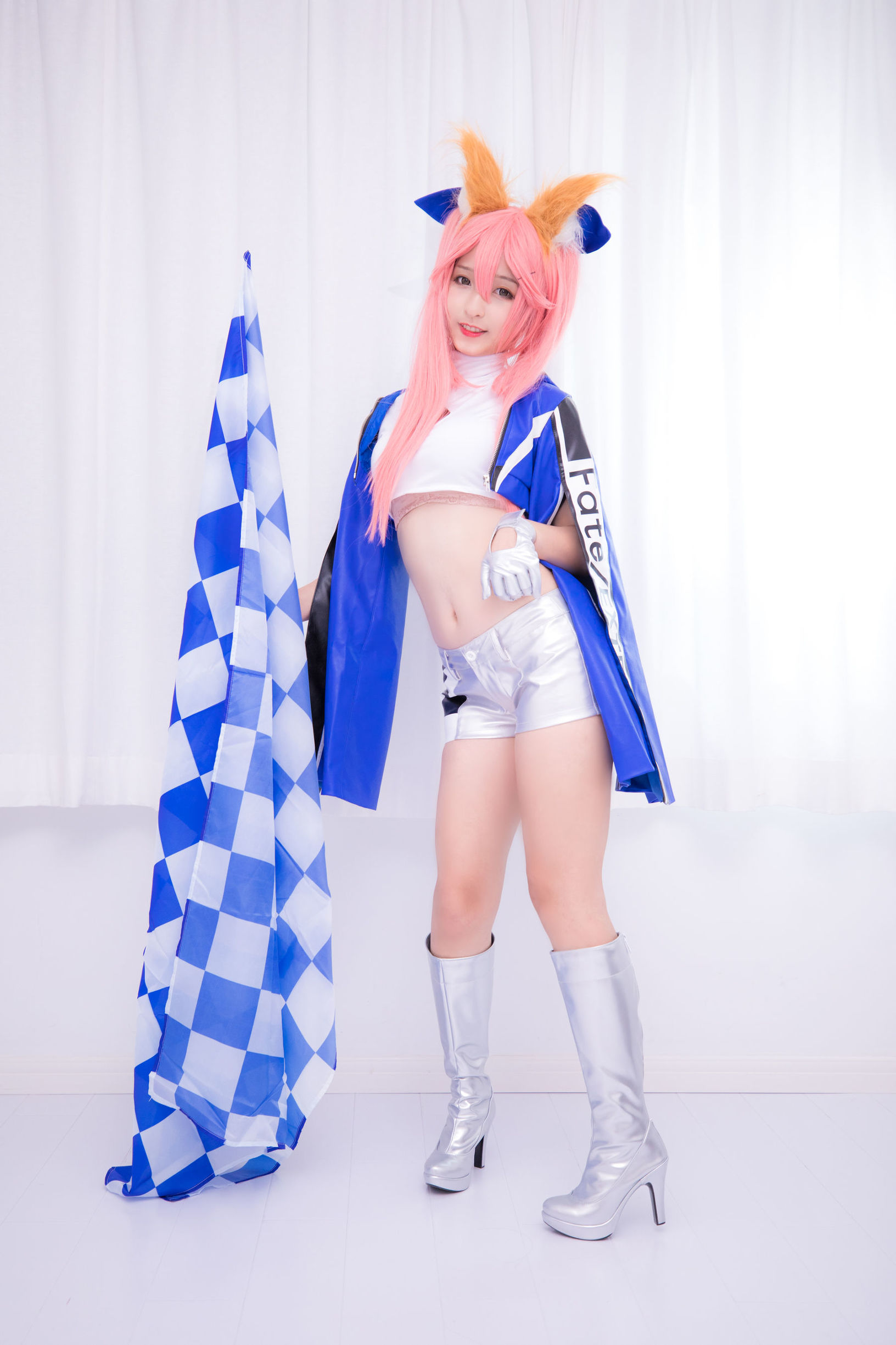  belle ta COS] Kagura Ban Mafuyu: My target is you, full throttle!!