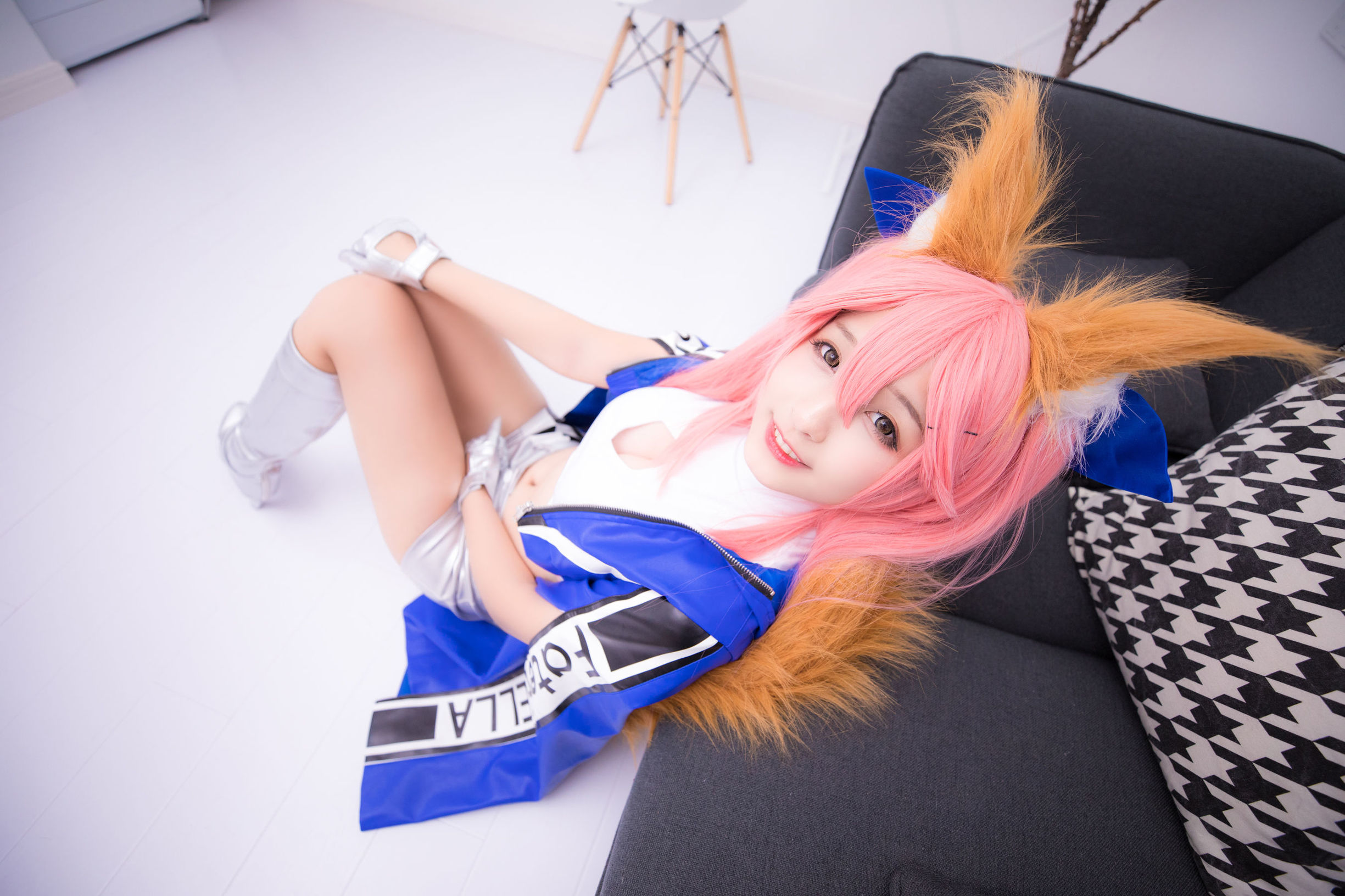 [萝莉COS] 神楽板真冬 目標はあなた、エンジン全開！！
