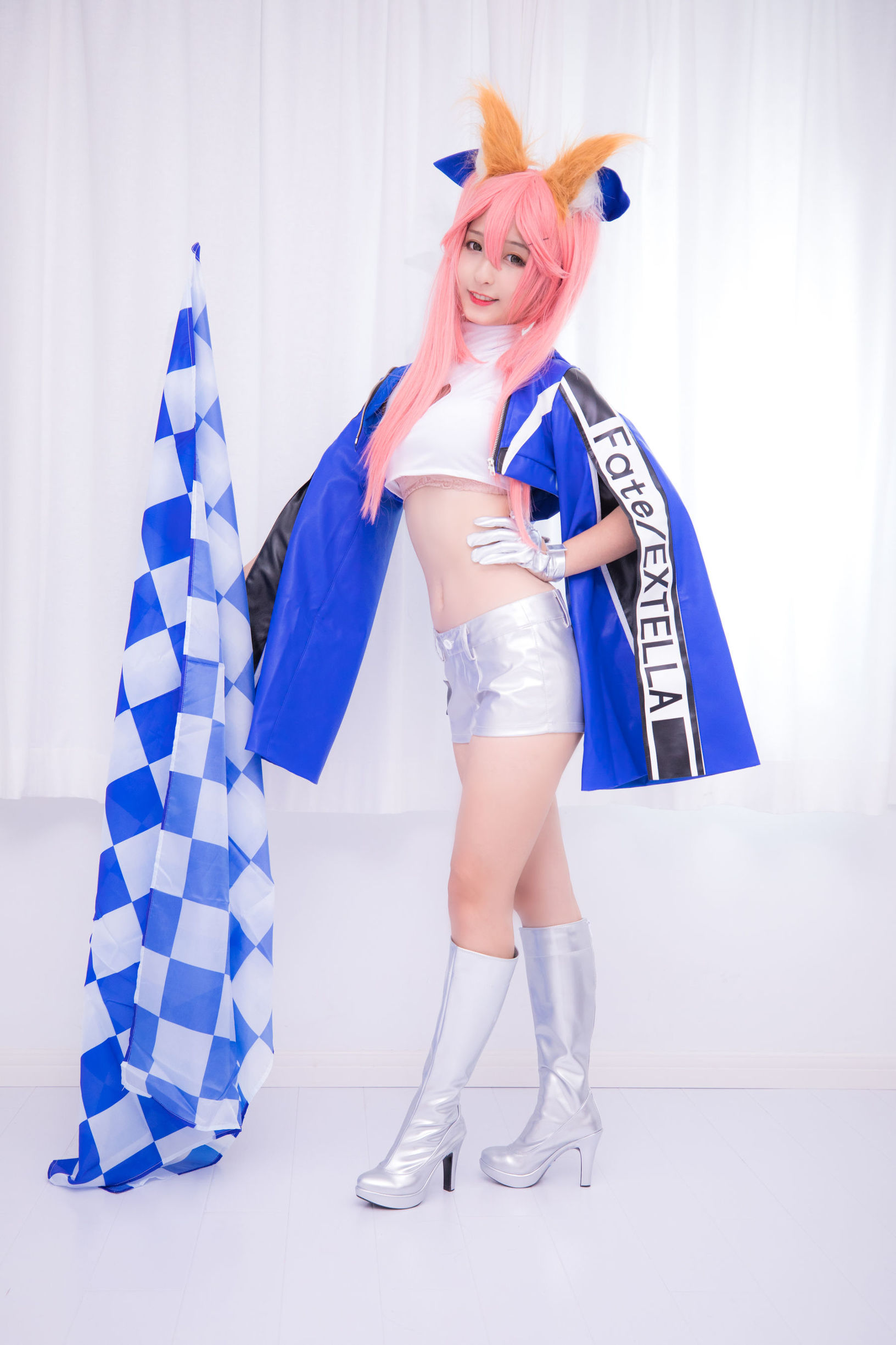  belle ta COS] Kagura Ban Mafuyu: My target is you, full throttle!!