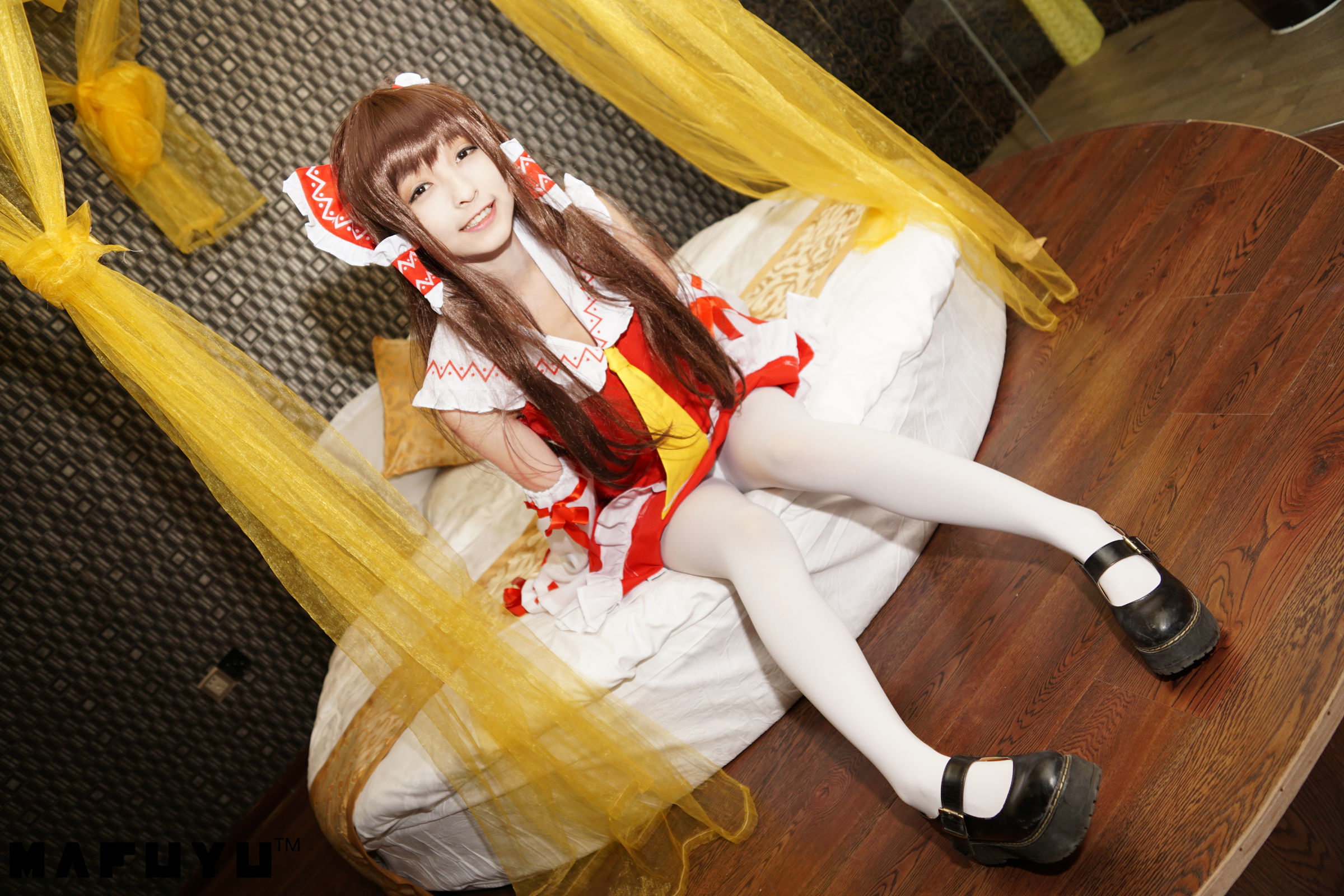  belle ta Cosplay] Kagura Ban Mafuyu Cosplay Reimu Cat Girl Series Photo Set