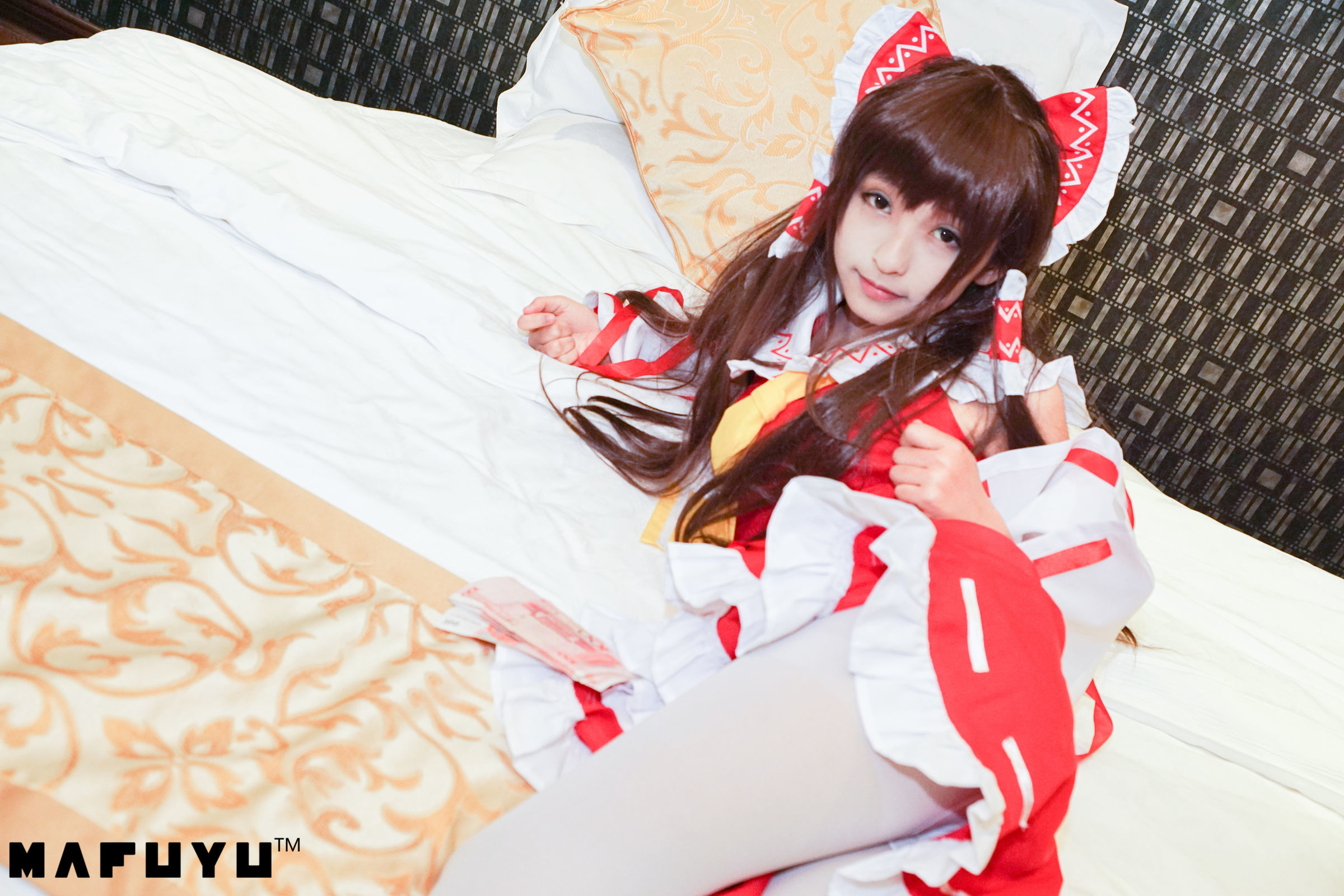  belle ta Cosplay] Kagura Ban Mafuyu Cosplay Reimu Cat Girl Series Photo Set