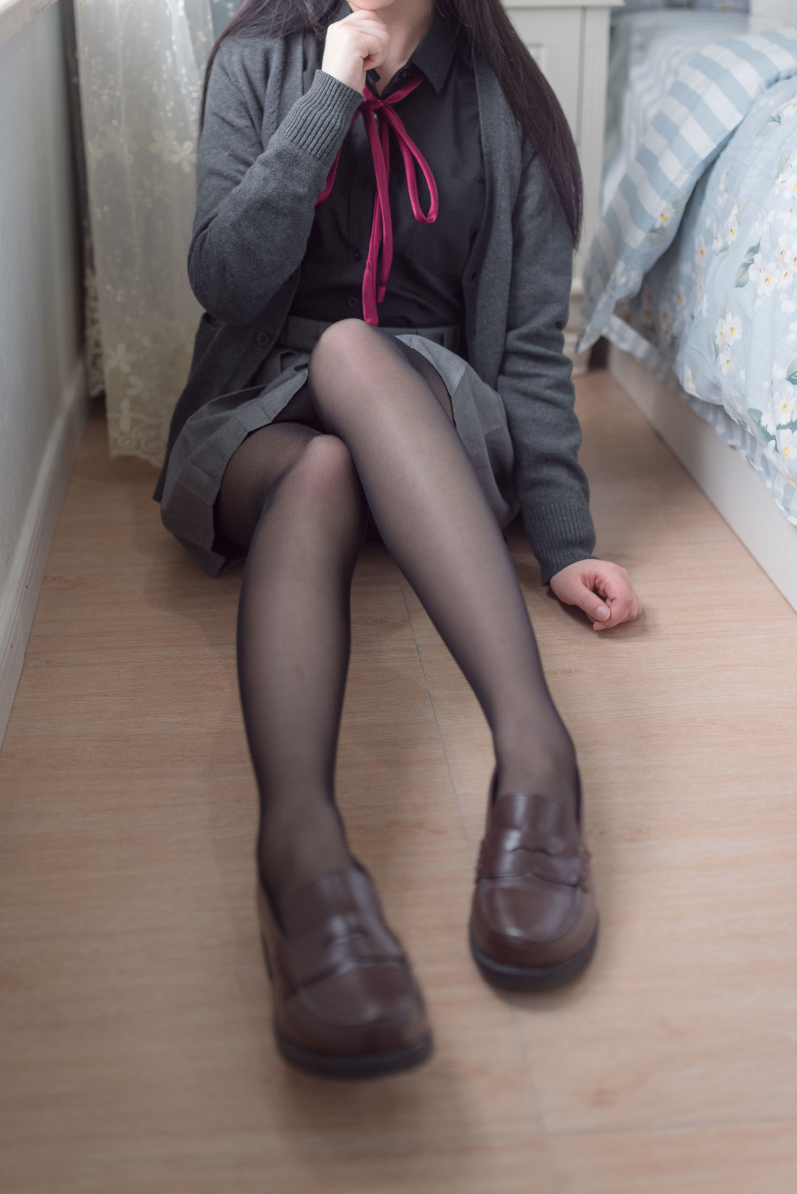  belle ta Cosplay] Tuyết Kỳ - JK Vớ Đen