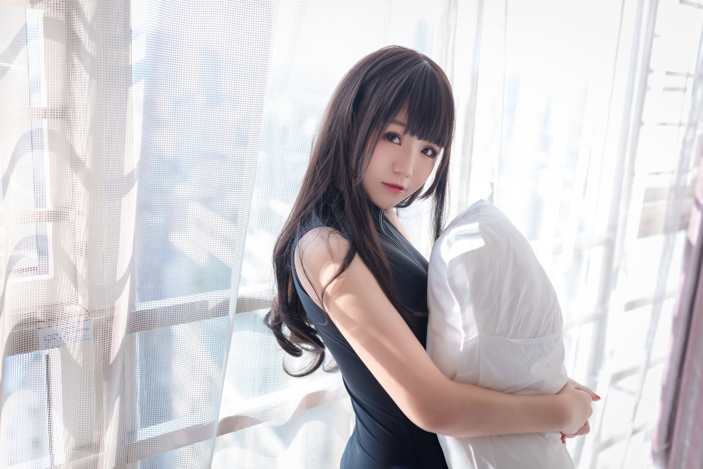 [萝莉COS] Yoko宅夏《开胸泳衣2》