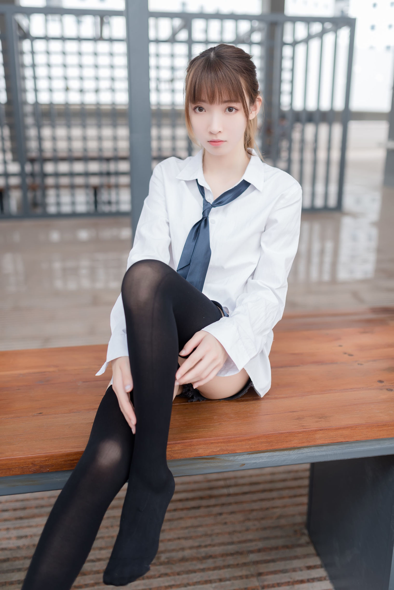 [风之领域] NO.039 白衬衫黑丝美腿