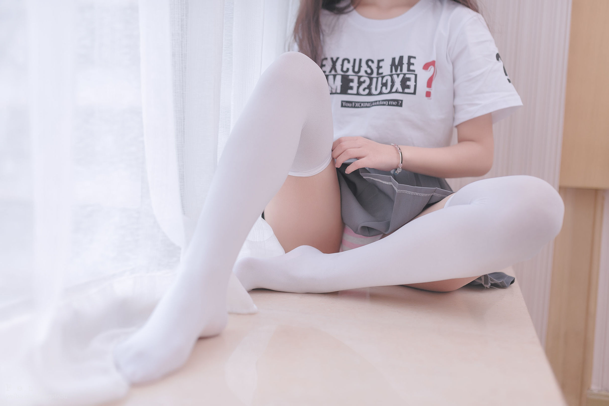 風の領域] NO.040 純真な女の子のセクシーな白いシルク