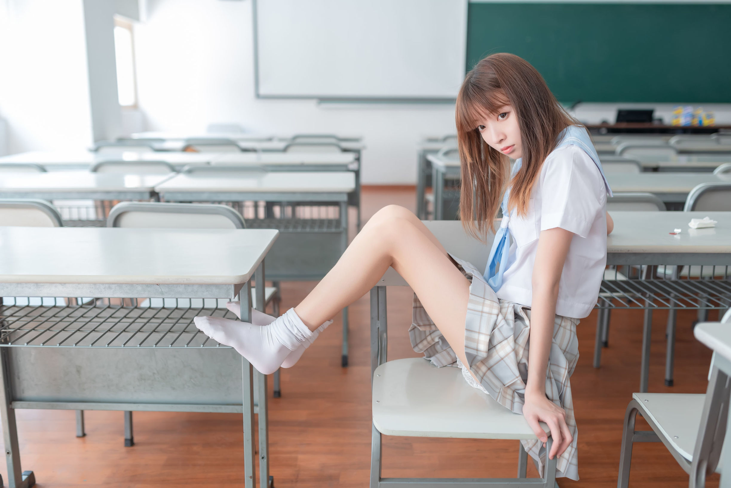 [风之领域] NO.041 教室水手服白丝