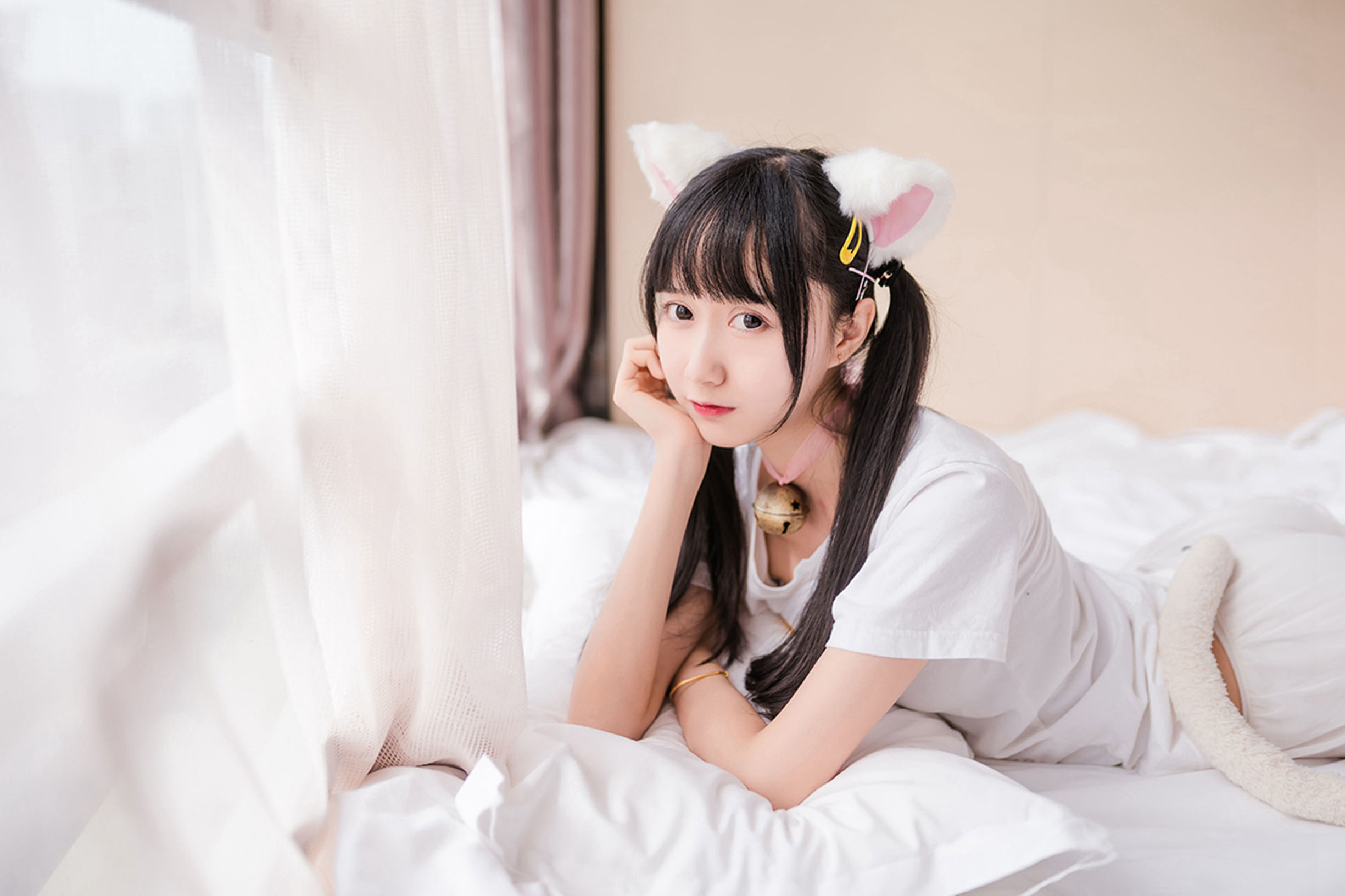 Phong Chi Lĩnh Vực] NO.129 Cô gái mèo hệ với tất trắng