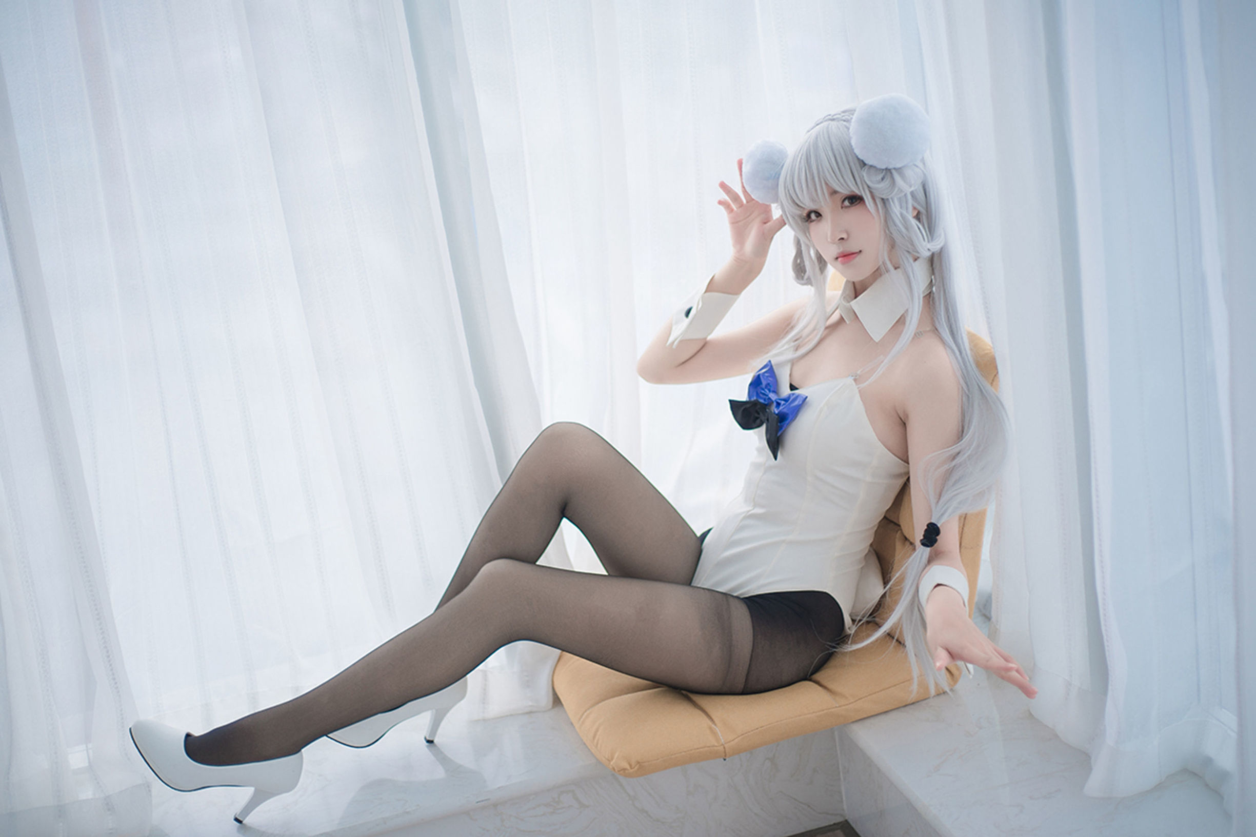 Domain of the Wind] No. 138 Black Silk Cosplay Cute Girl