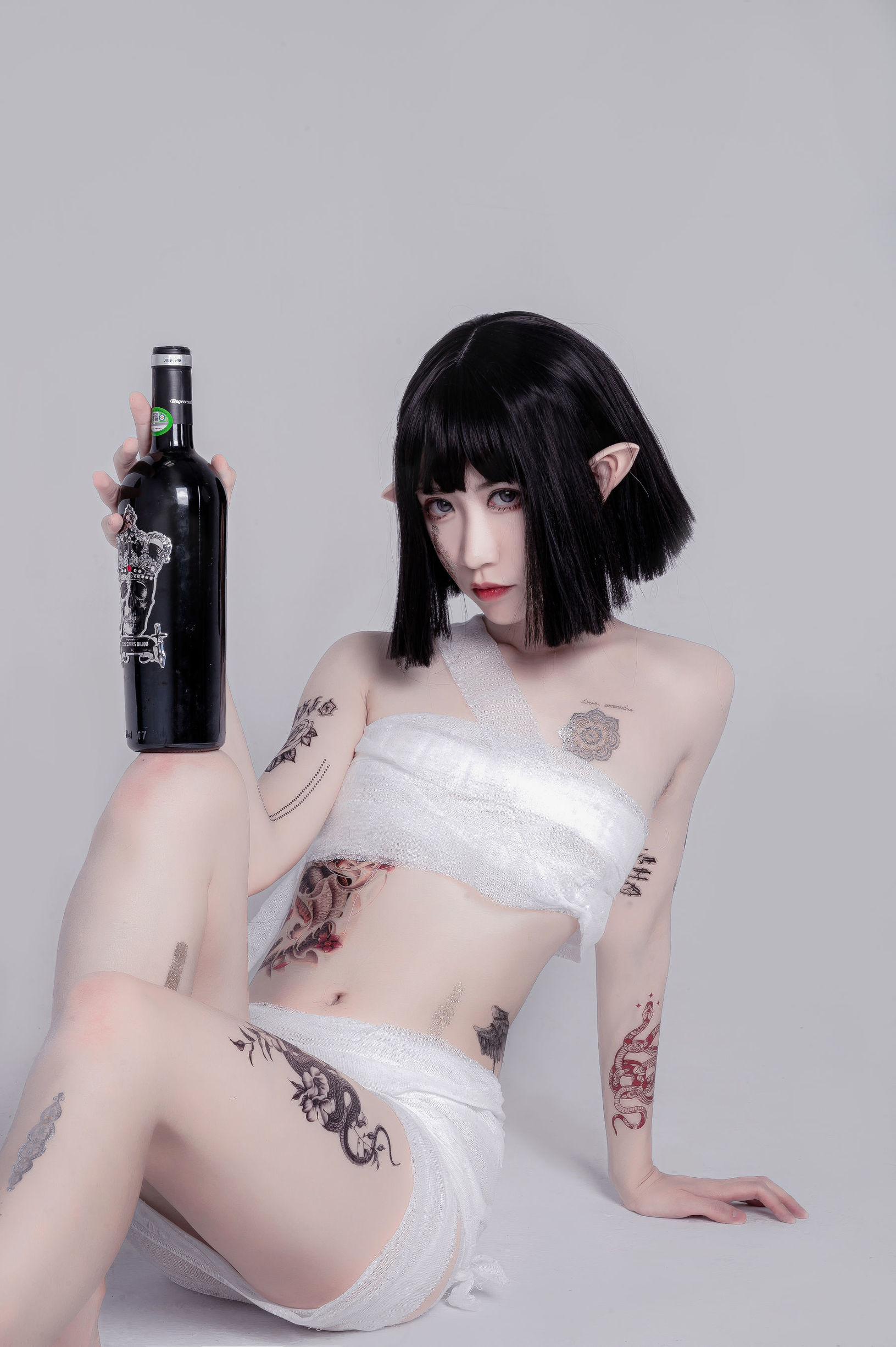 [COS福利] 动漫博主阮邑_Fairy - 绑带和武士