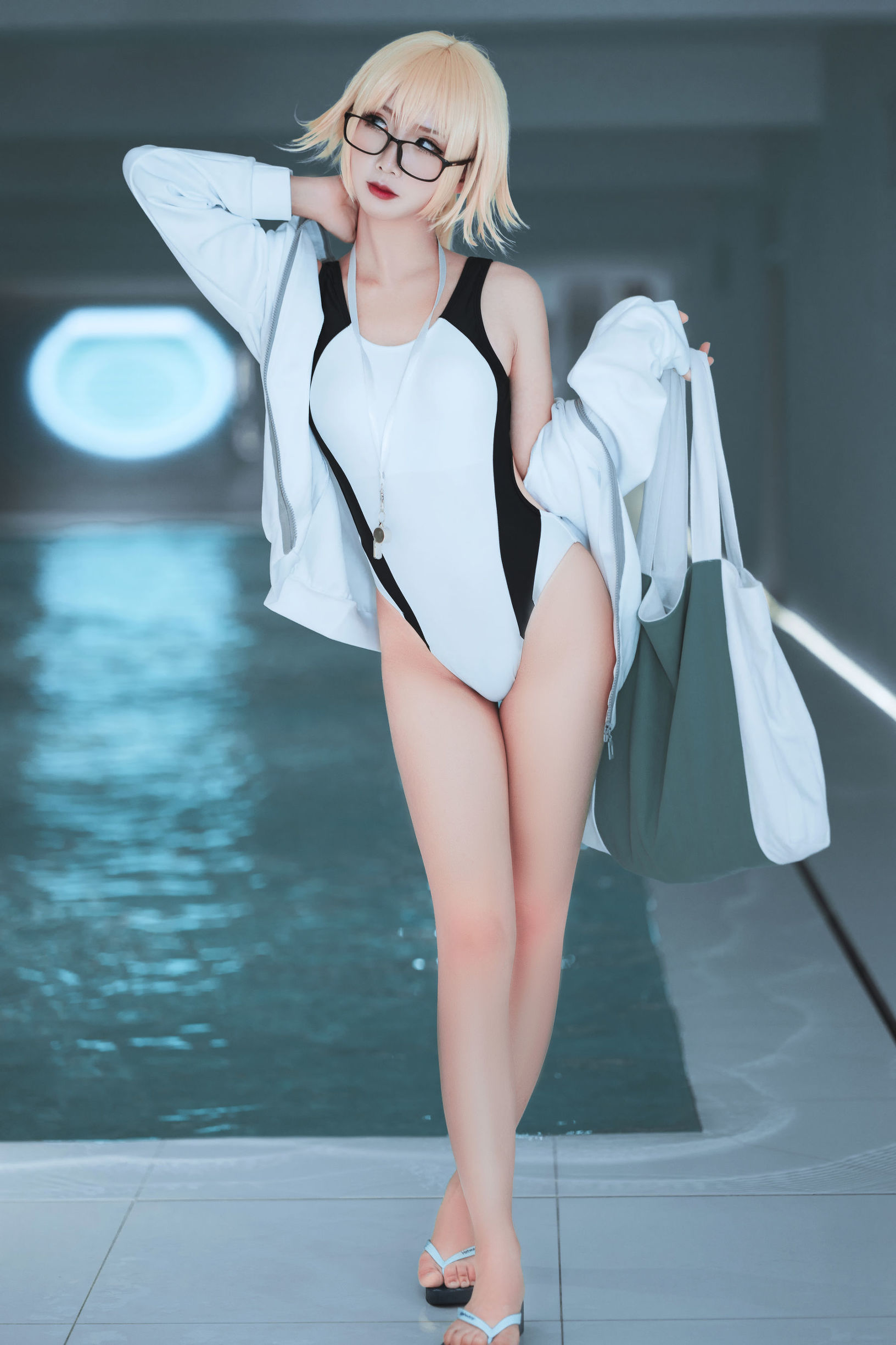 COS Phúc lợi] Coser dễ thương phổ biến Mian Bing Xian Er - Jeanne d'Arc Áo tắm