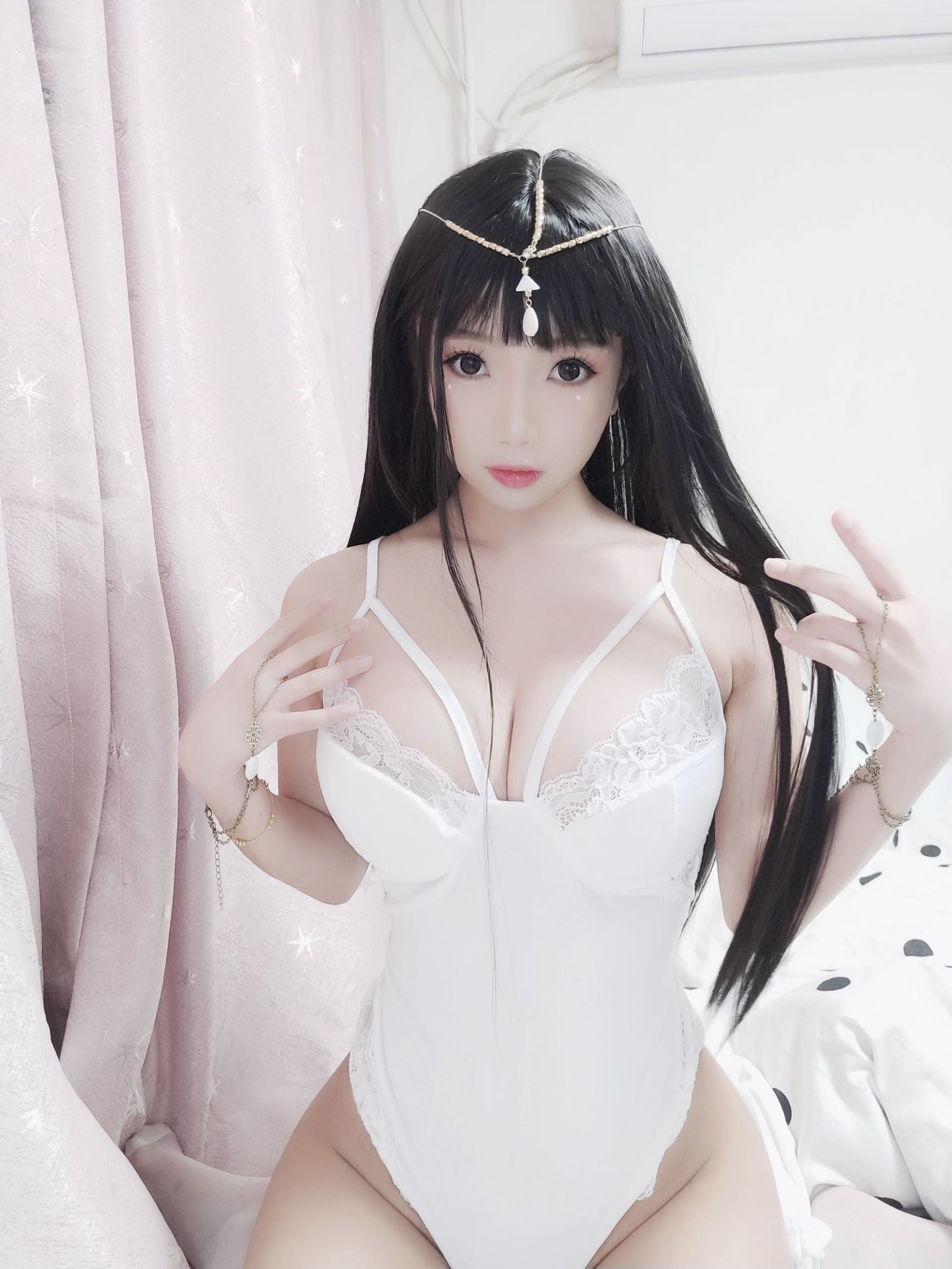 COS福利] 白くて美しい少女 鬼畜ヤオ - 白いエジプトのヤオ