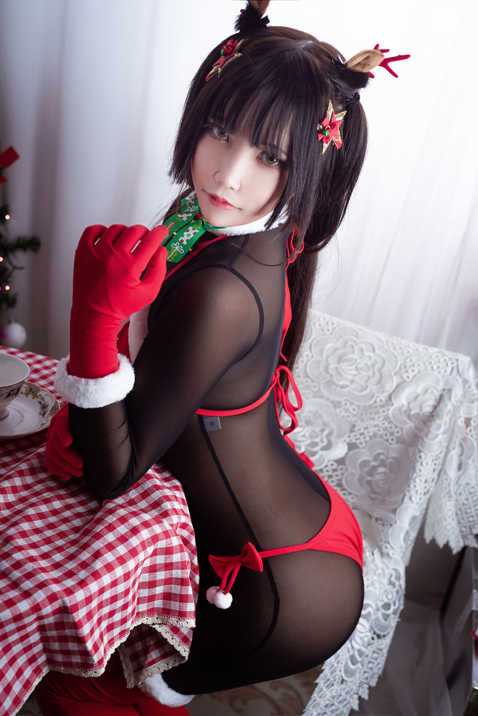 二次元ビジョウを連れ去るモクシAA 連体ブラックシッククリスマスビキニ