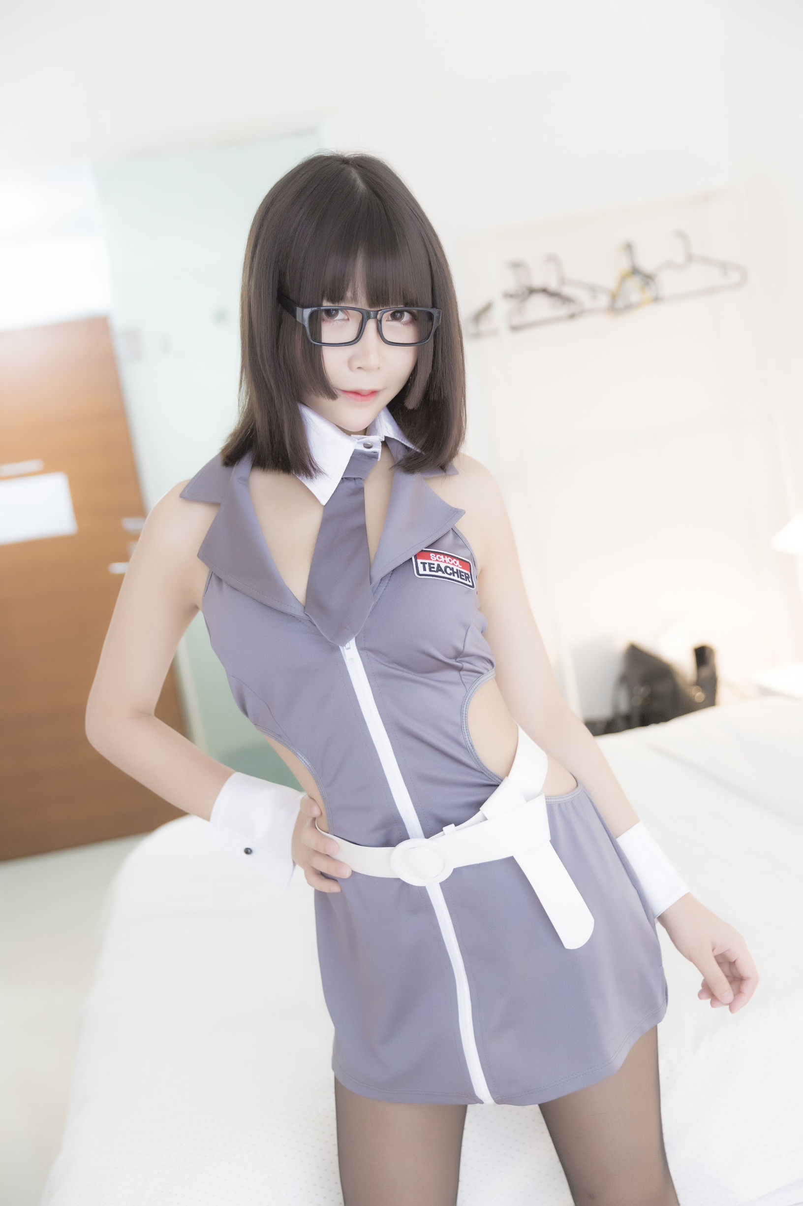 二次元の妹子がモ子AAを連れ去る 黒スト制服