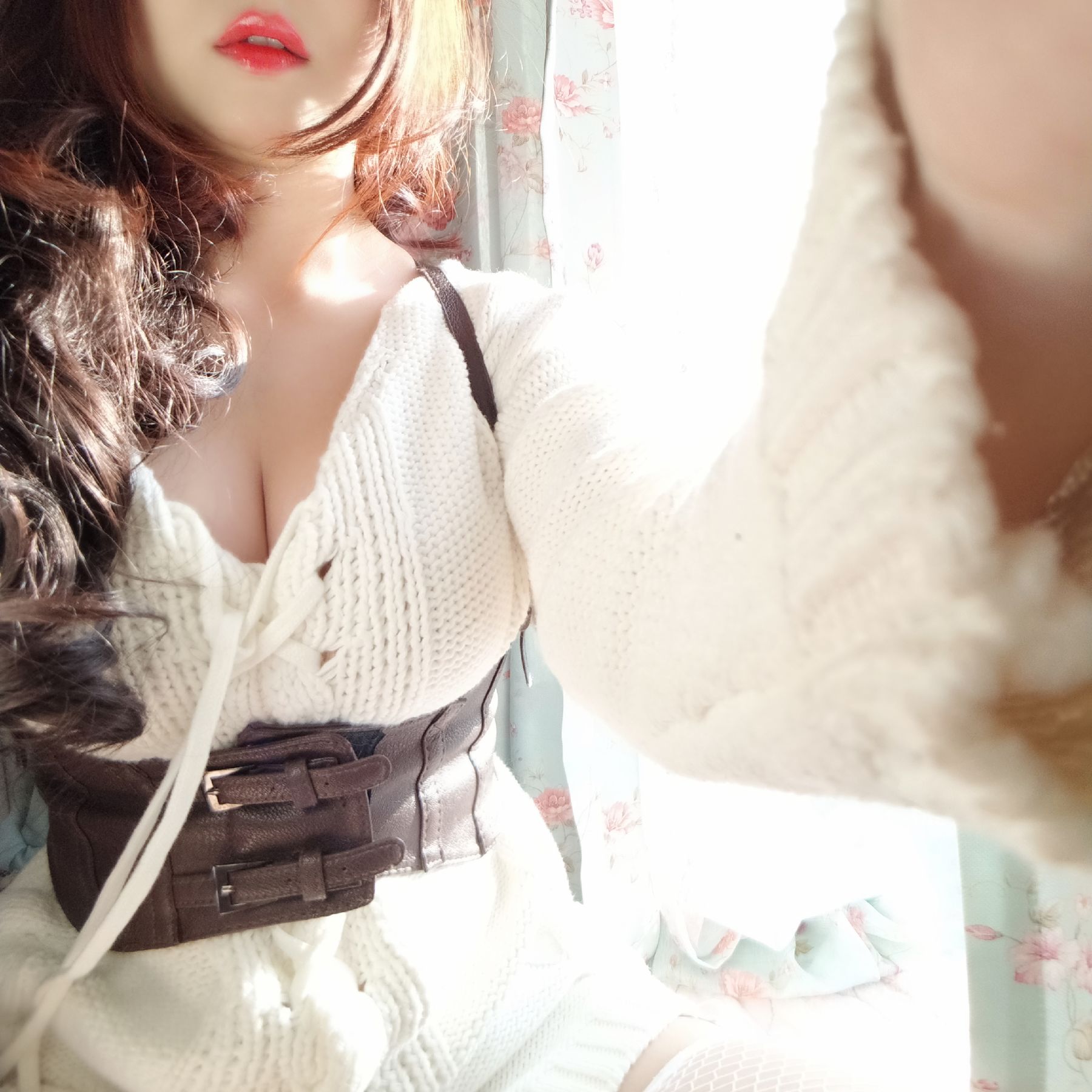 이차원 미녀 후루카와 카구라가 나타날 듯