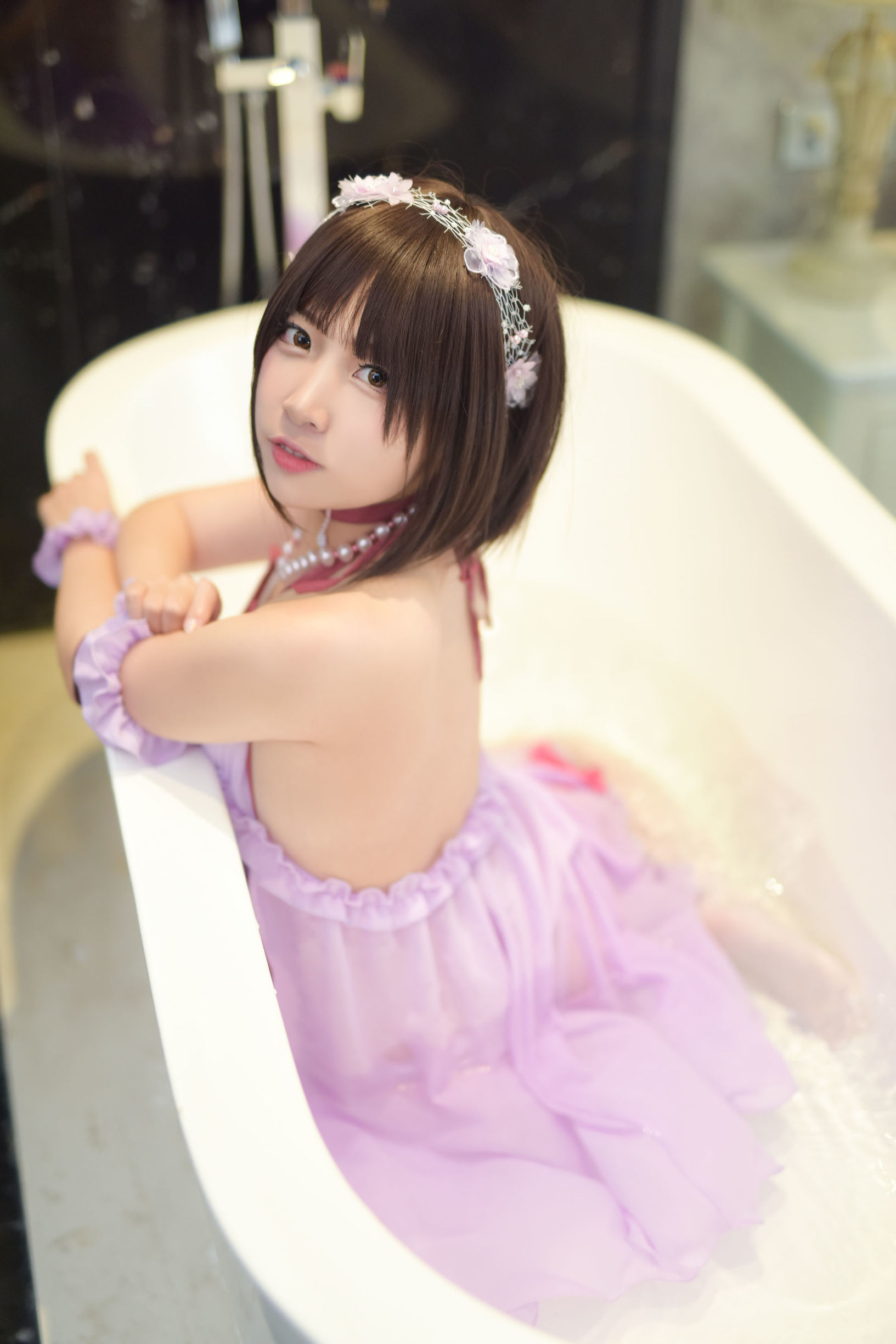 Coser Phổ Biến Erza Nisa và Kato Megumi Hợp Tập