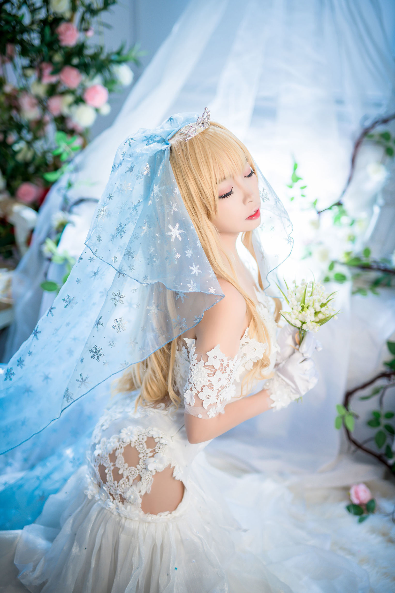 人気のコスプレイヤー ニサ 花嫁