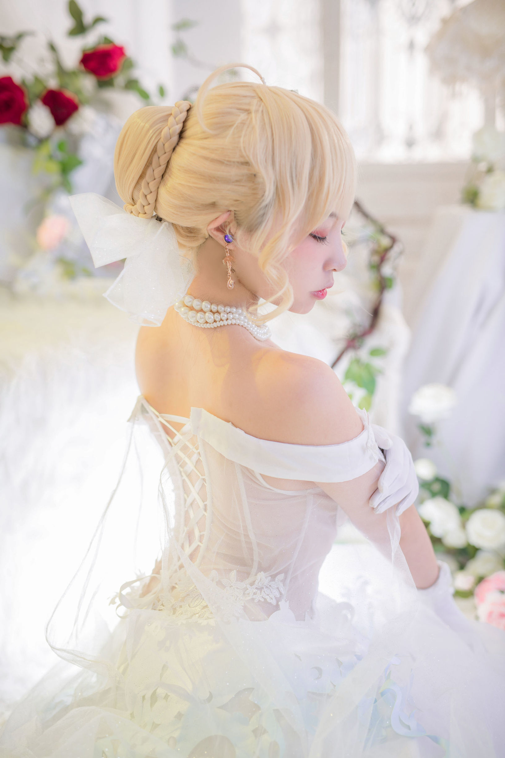 人気のコスプレイヤー ニサ 花嫁