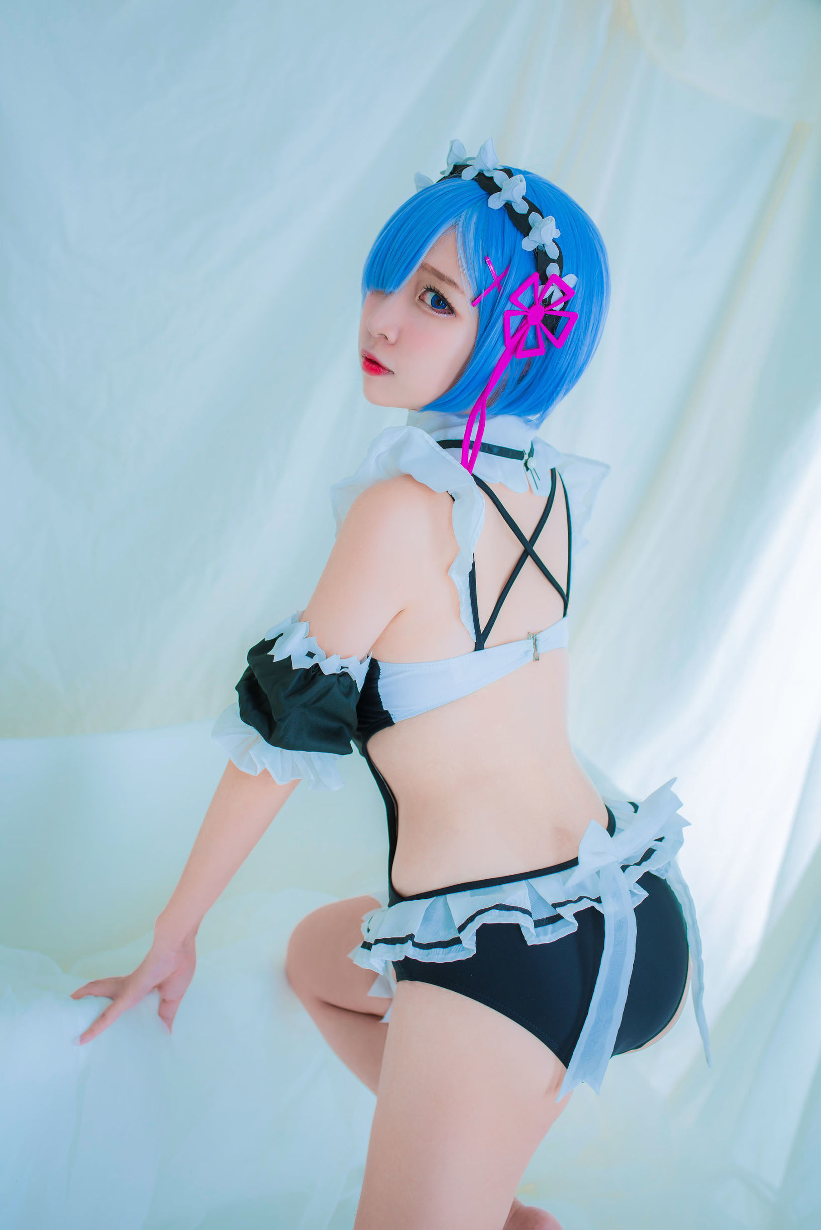 人気のコスプレイヤー エルザ ニサ レム 水着