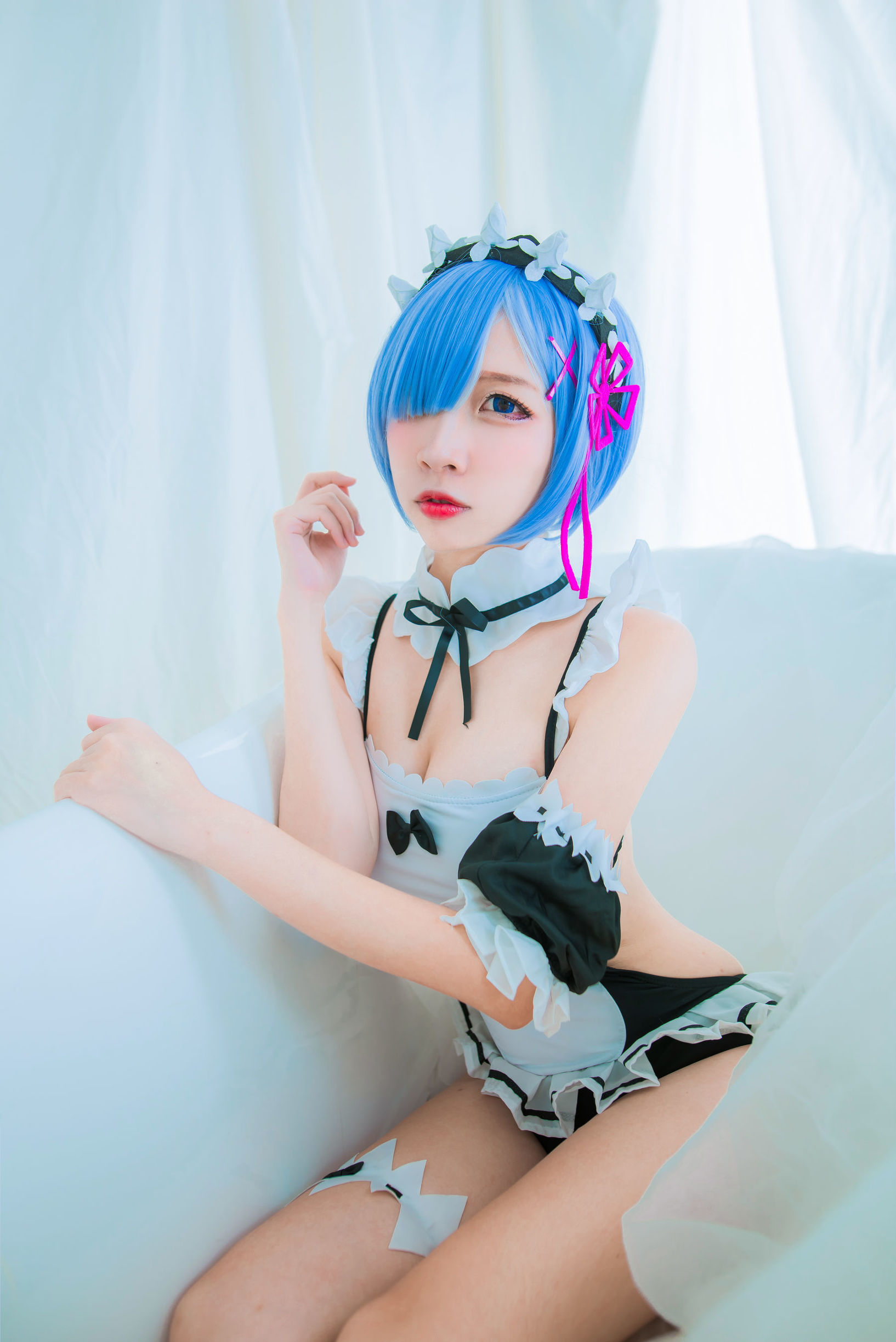 人気のコスプレイヤー エルザ ニサ レム 水着