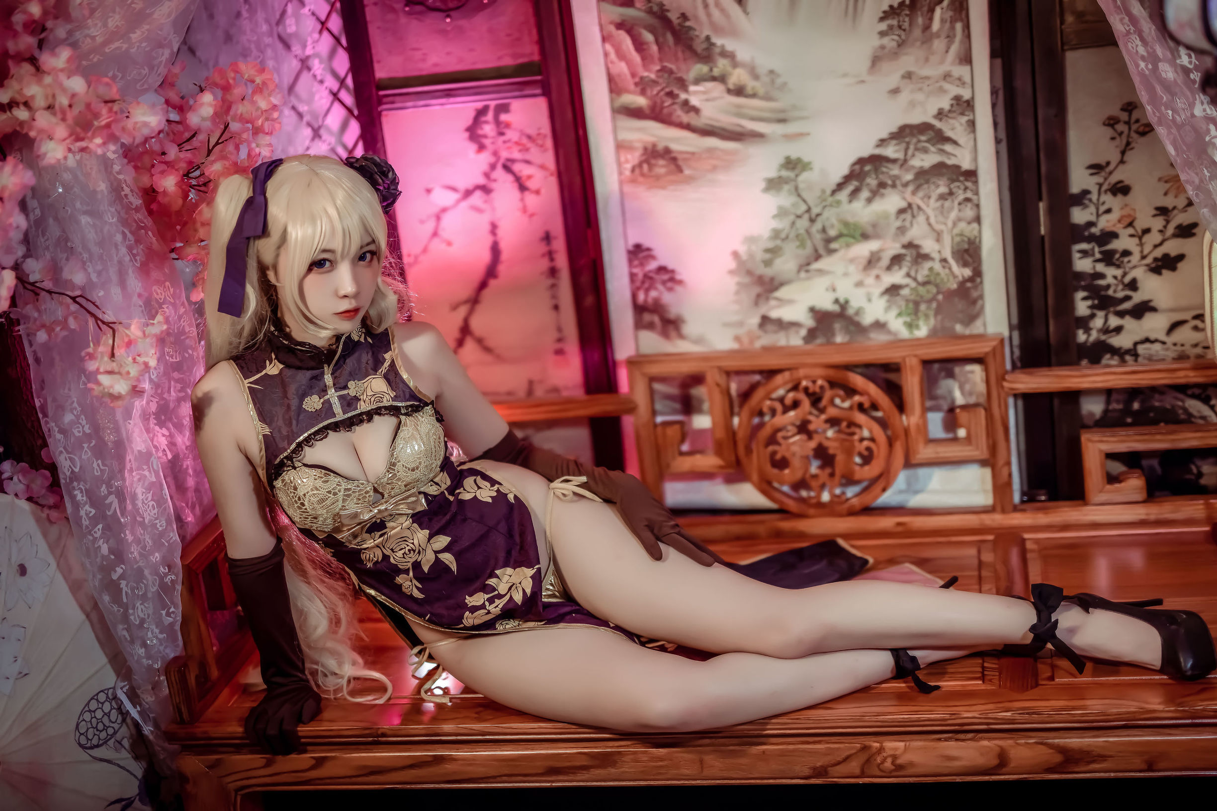 人气Coser二佐Nisa 金莲