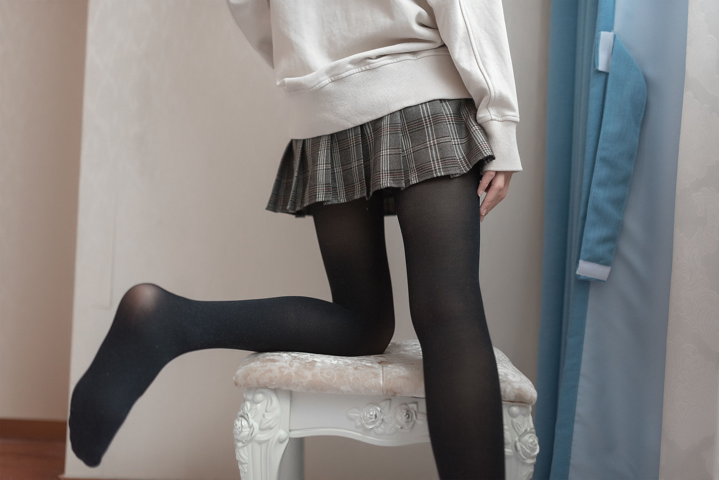 애니메이션 블로거 구곡진: 커튼 뒤의 몽롱