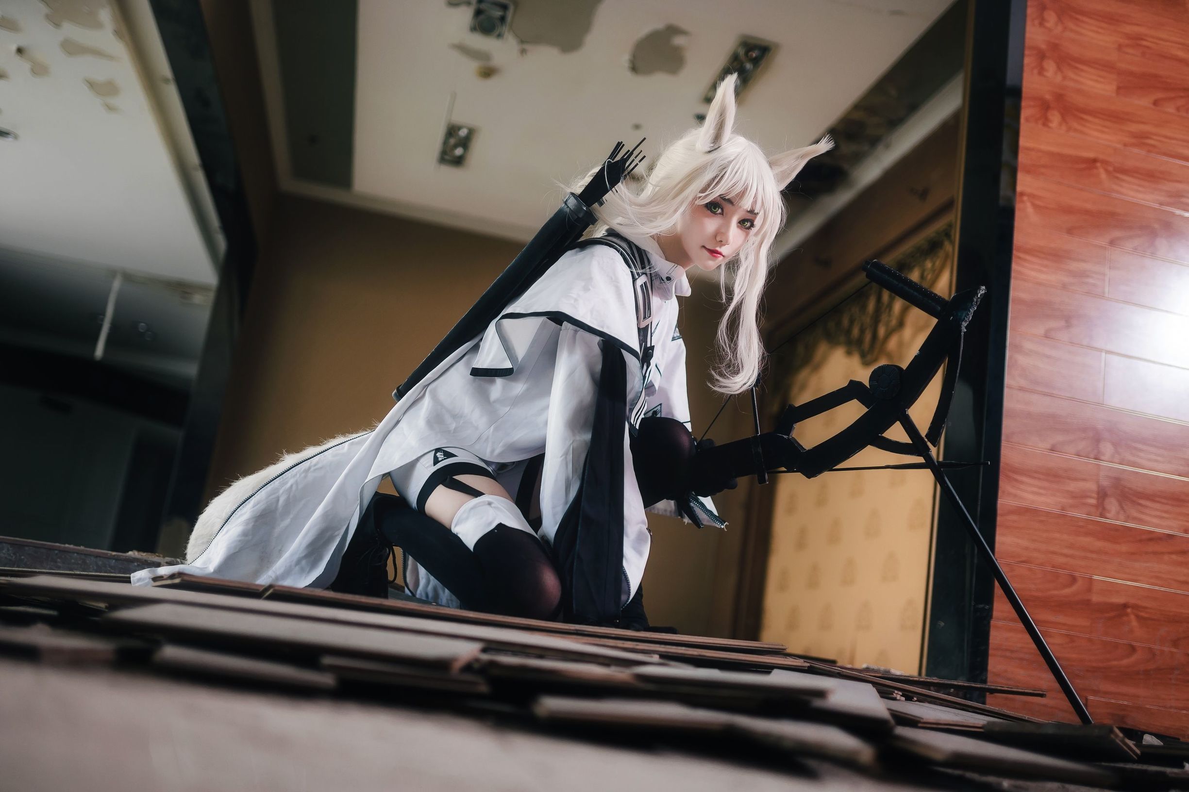 动漫博主南桃Momoko 白金常服