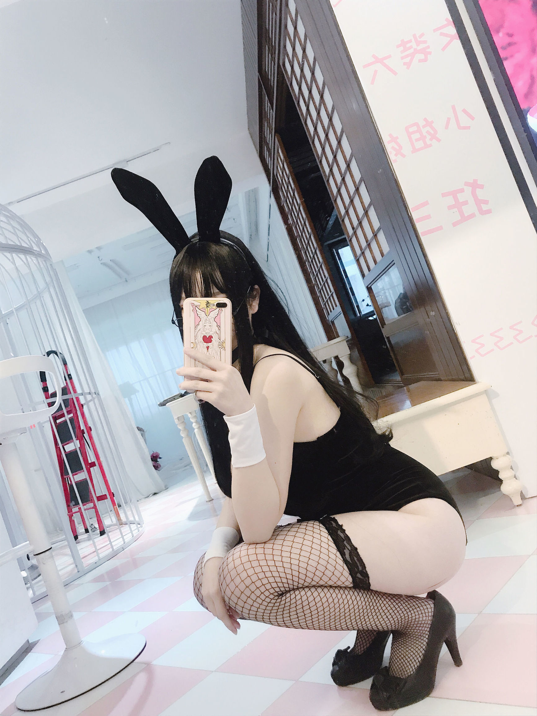 Anime blogger Xueqing Astra in eyeglasses rabbit cosplay