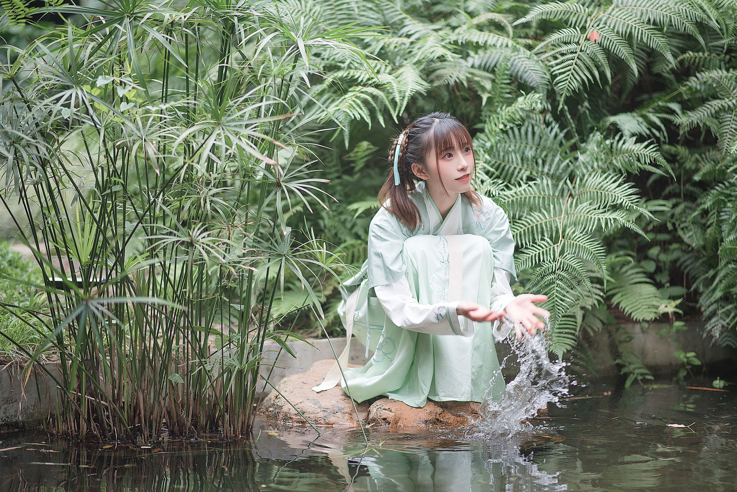 Blogger anime Kitaro_绮太郎: Dáng vẻ e ấp mười ba, Tuổi đậu xanh non tháng hai đầu.