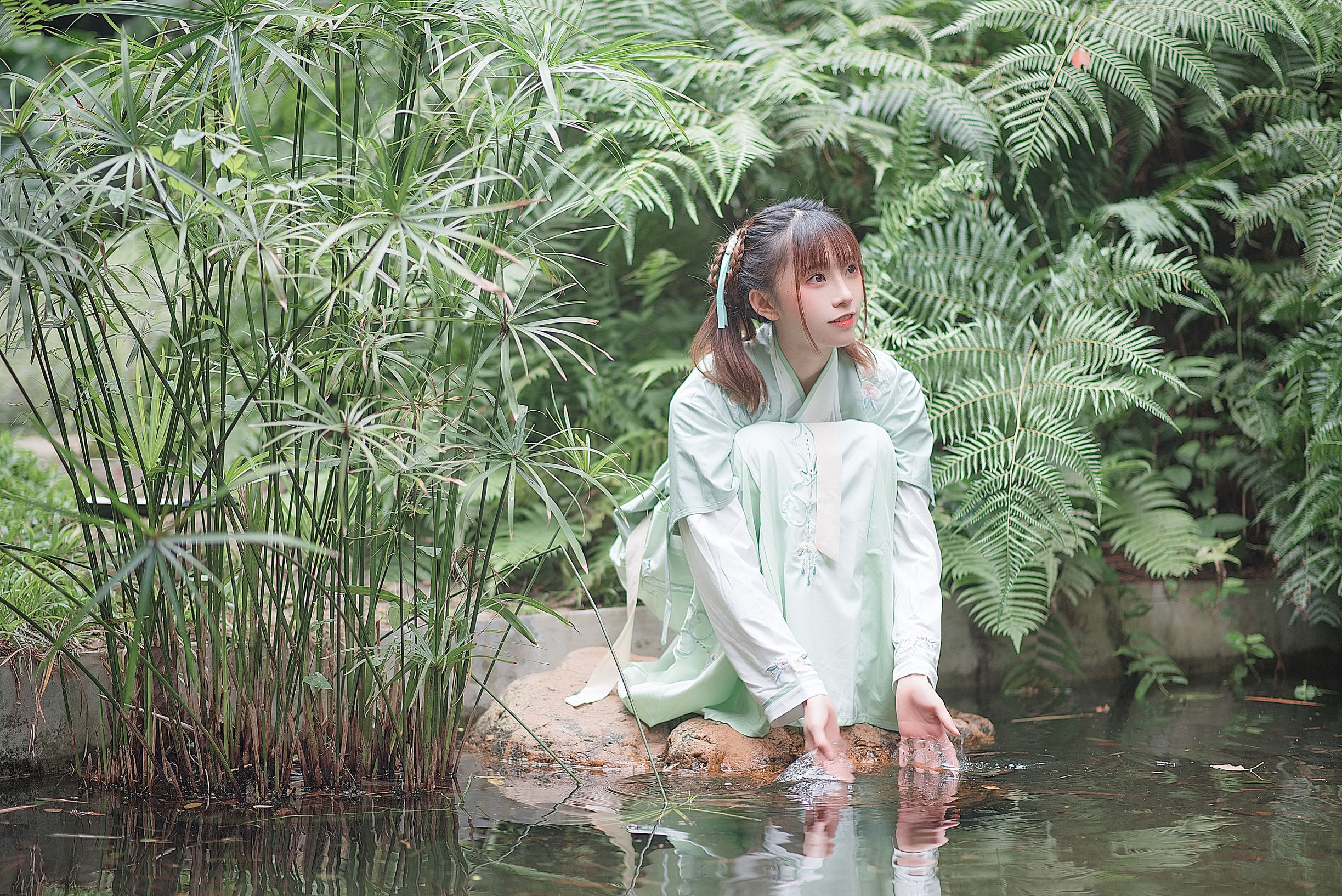 Blogger anime Kitaro_绮太郎: Dáng vẻ e ấp mười ba, Tuổi đậu xanh non tháng hai đầu.