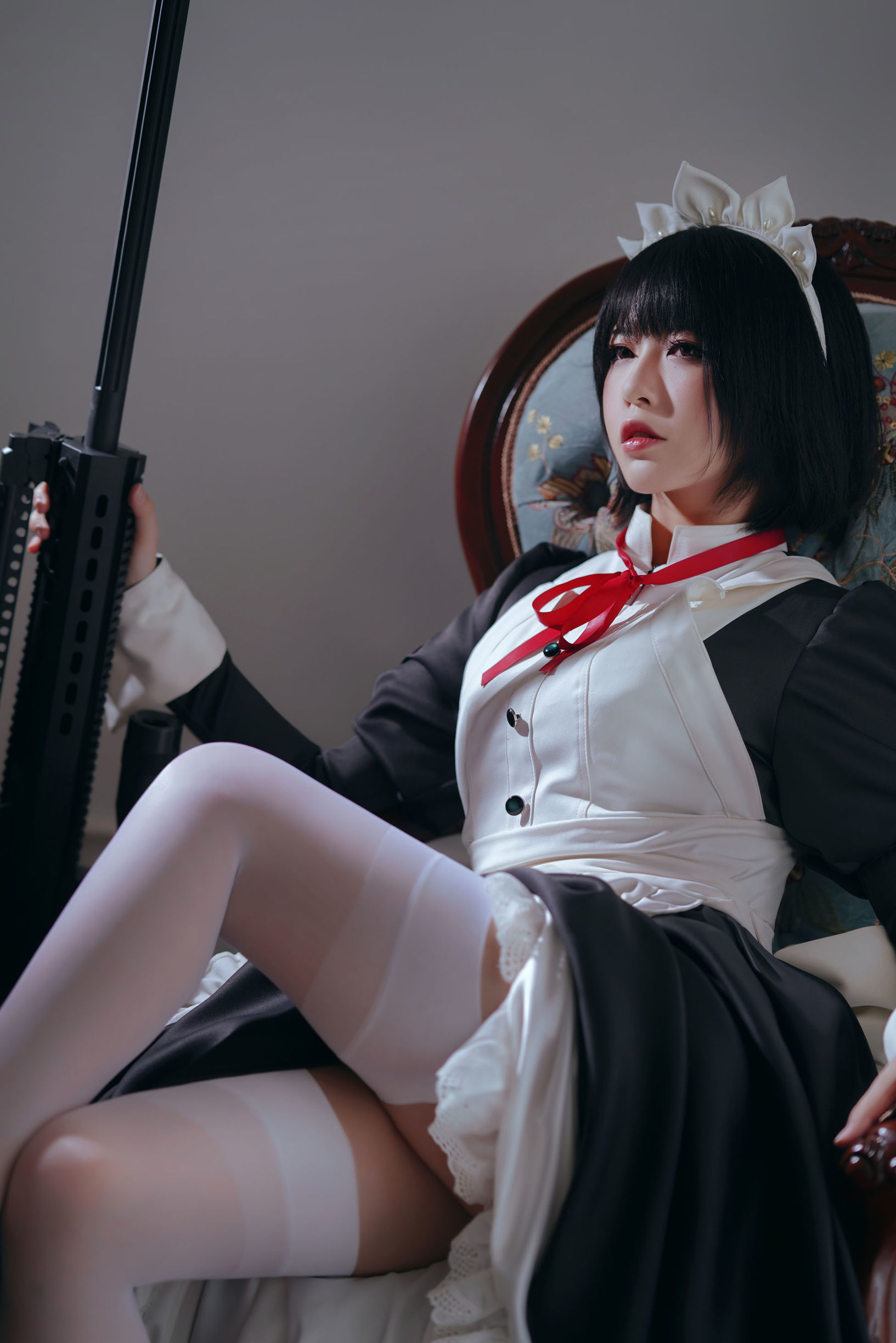 半半子 嫌パン Maid 制服诱惑 Cosplay