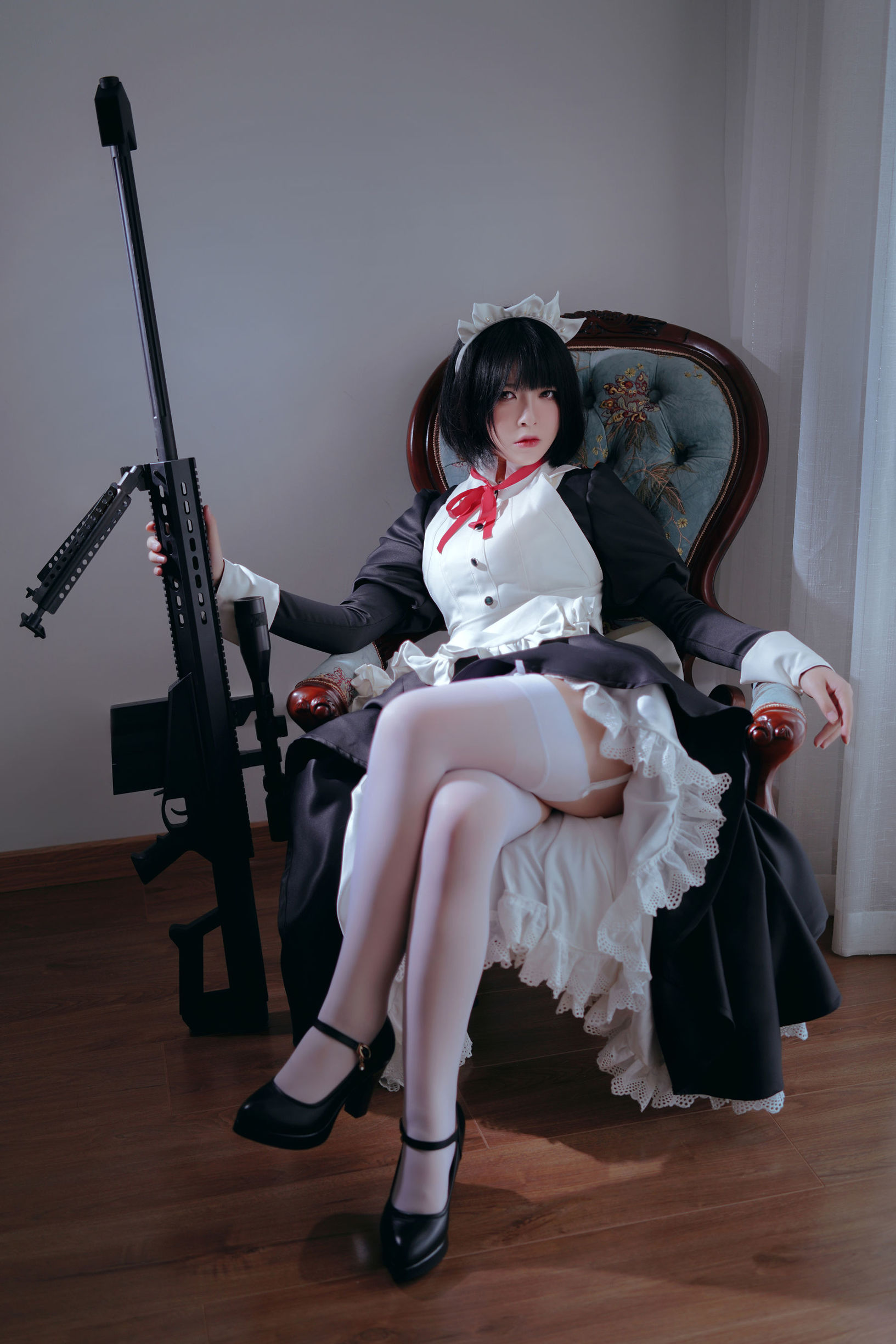 半半子 嫌パン Maid 制服诱惑 Cosplay