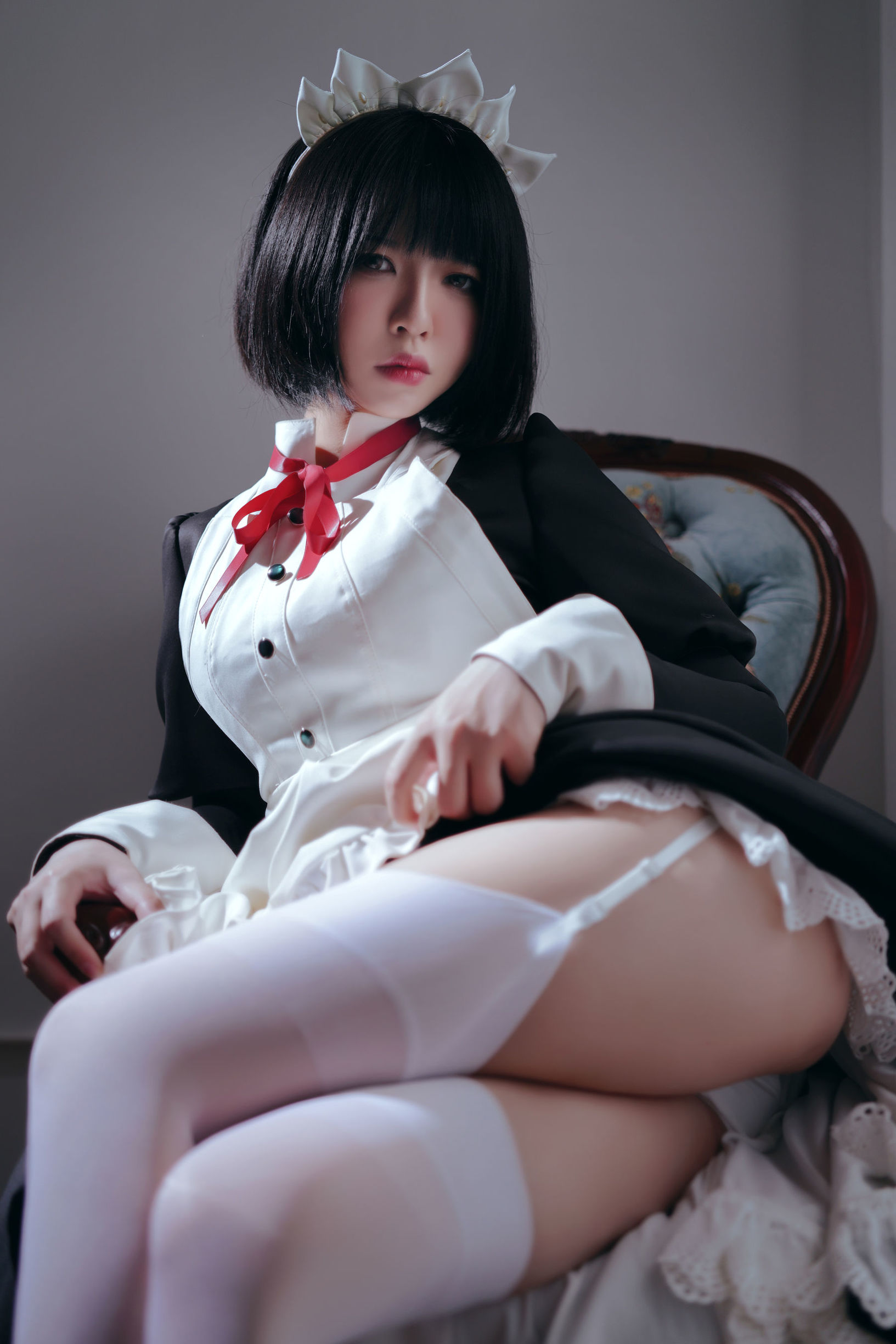半半子 嫌パン Maid 制服诱惑 Cosplay