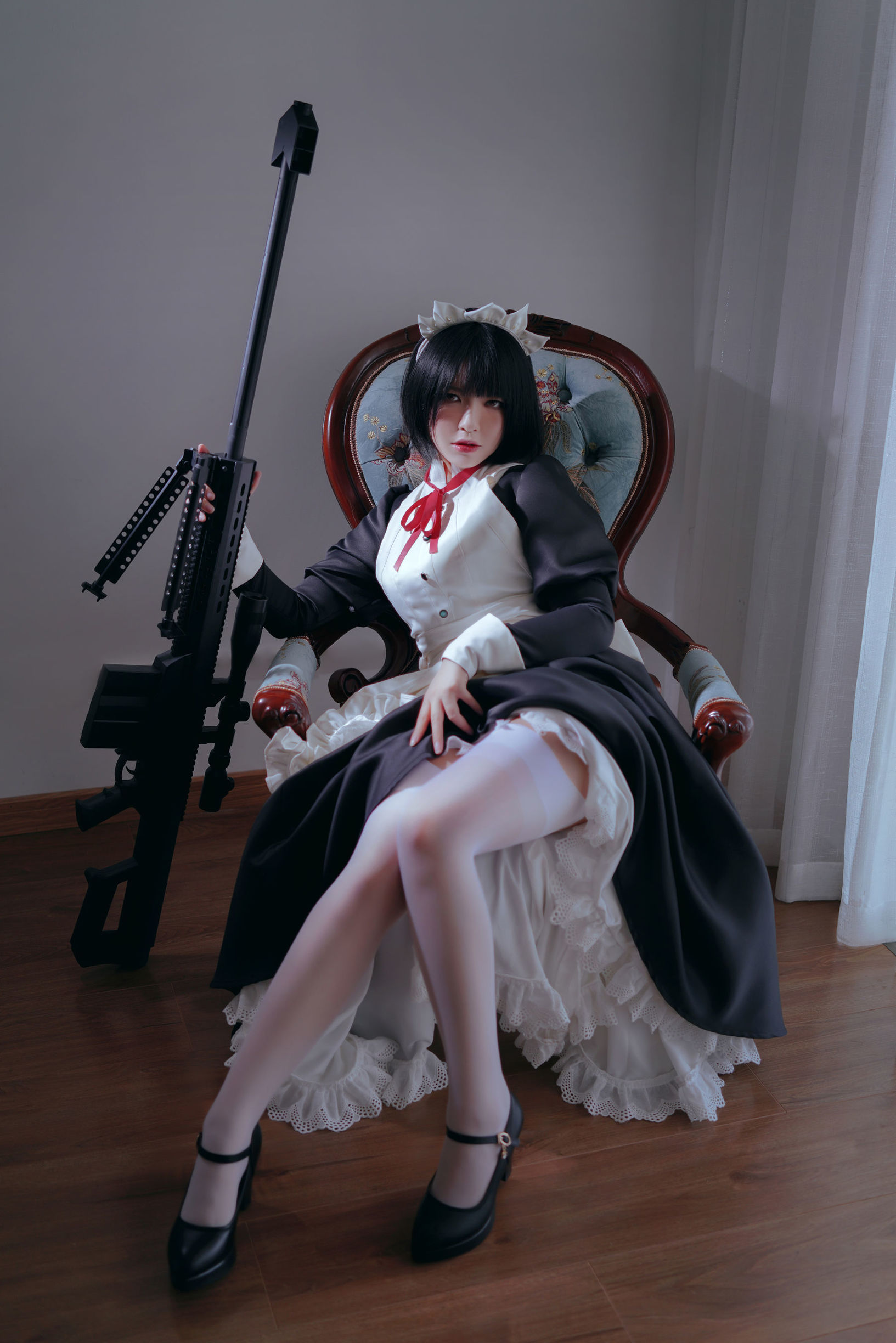半半子 嫌パン Maid 制服诱惑 Cosplay
