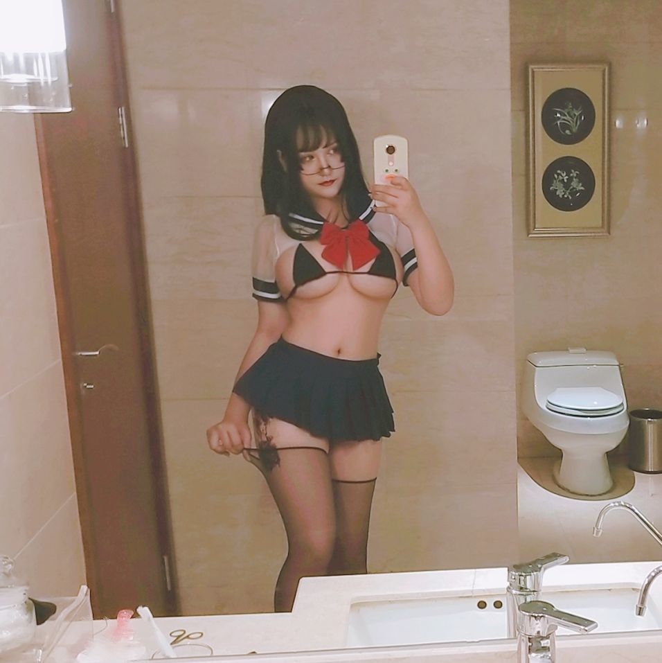 하거거는 기상하고 싶지 않아 투명 JK
