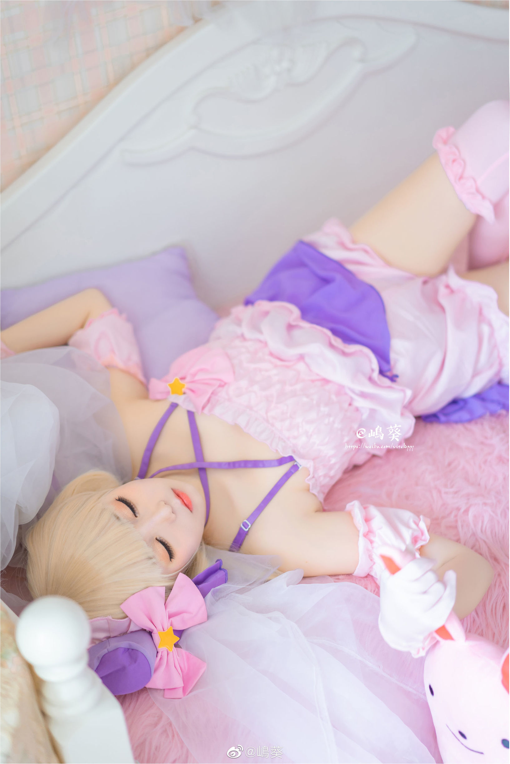 微博美女嶋葵 雙葉杏打歌服