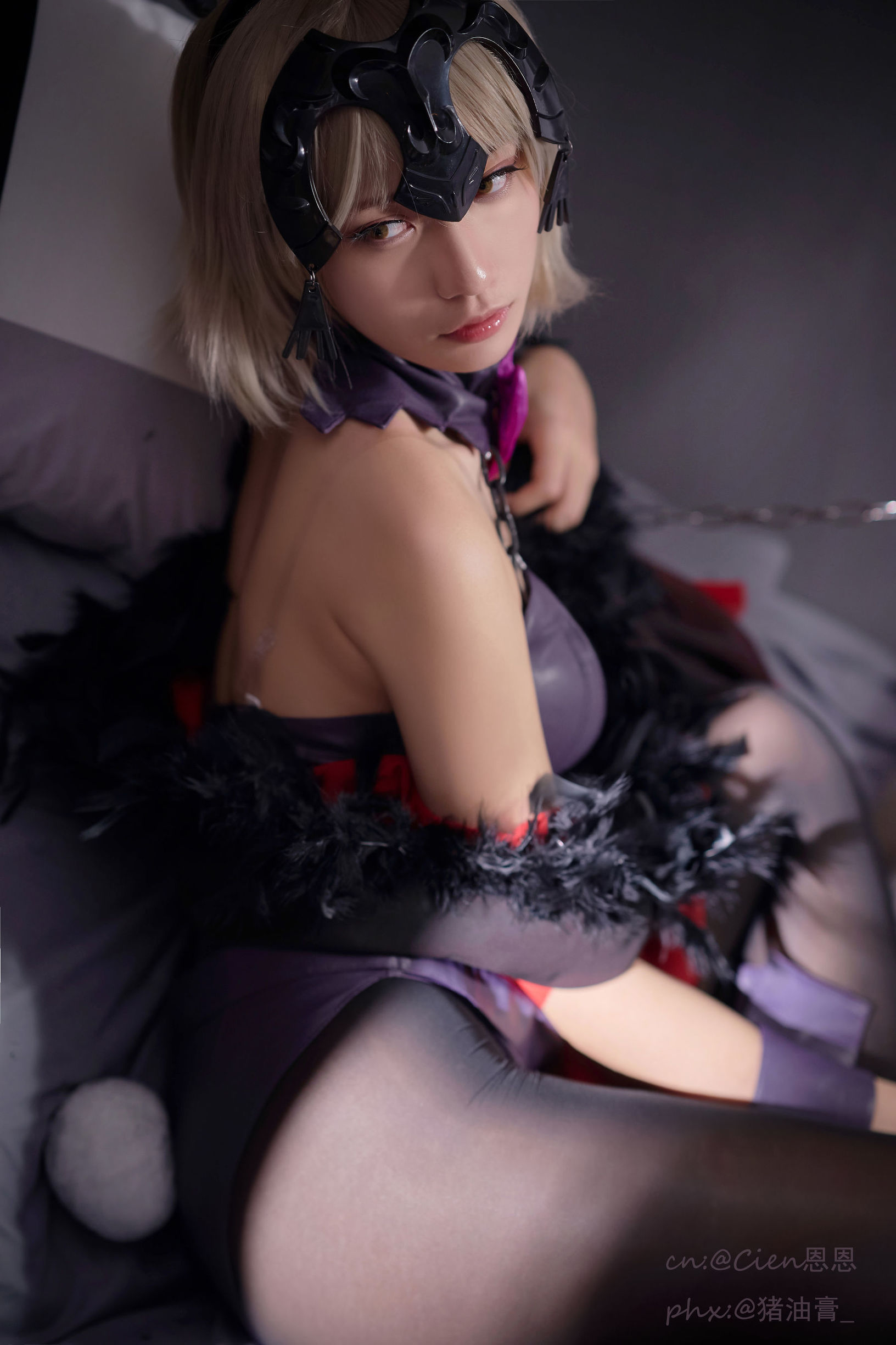 Weibo COS Girl Cien En En, Black Jeanne Bunny Girl