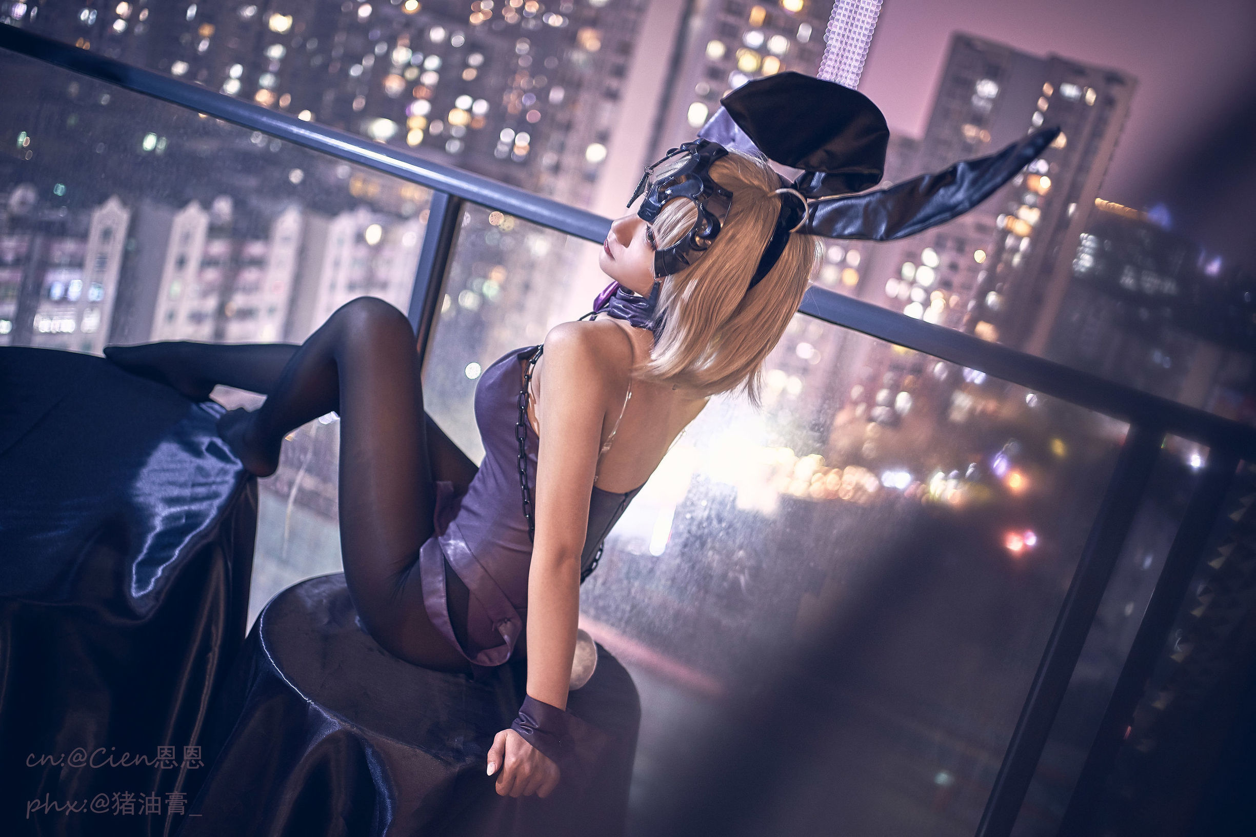 Weibo COS Girl Cien En En, Black Jeanne Bunny Girl